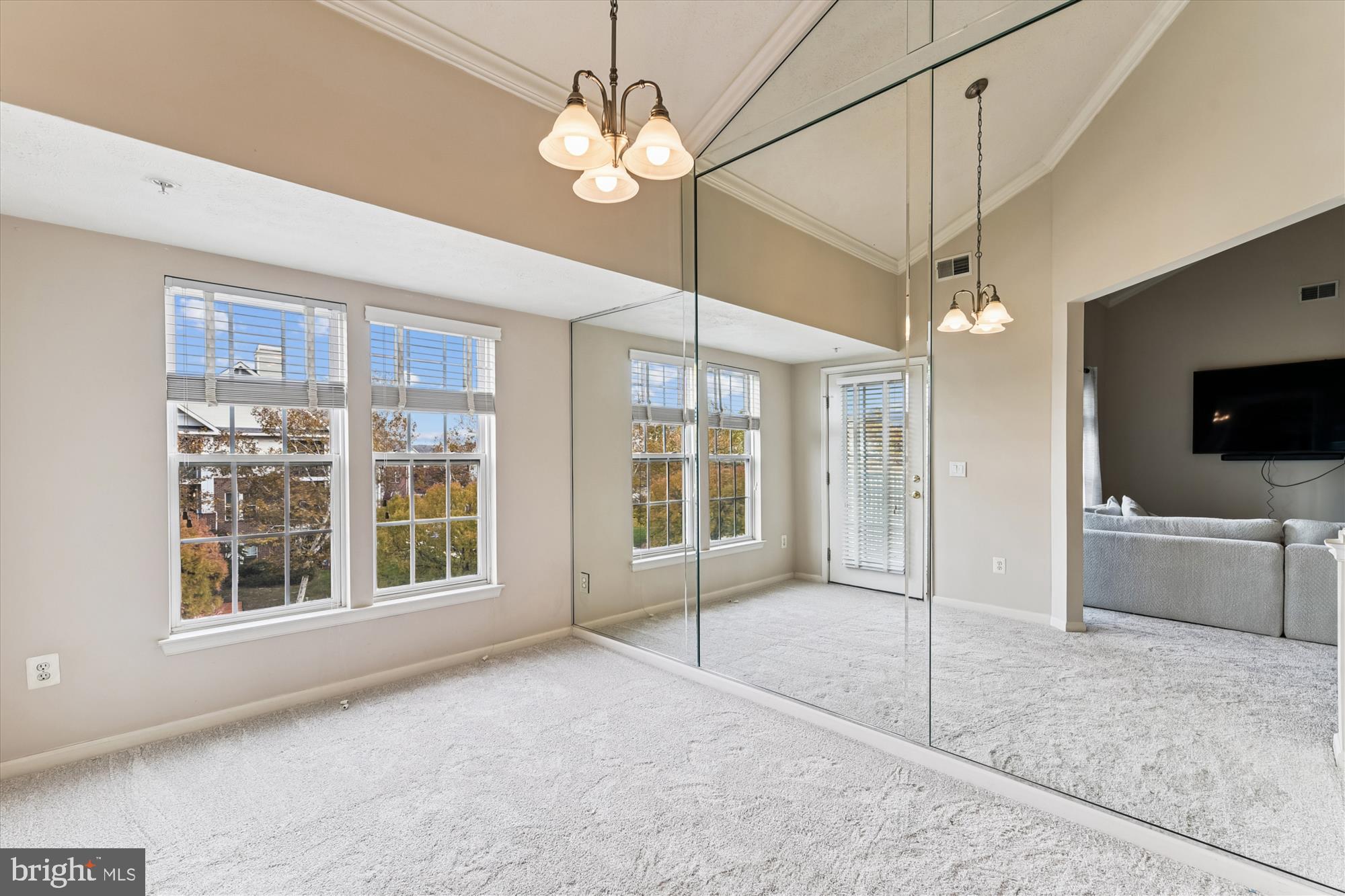 DEVONSHIRE - Residential