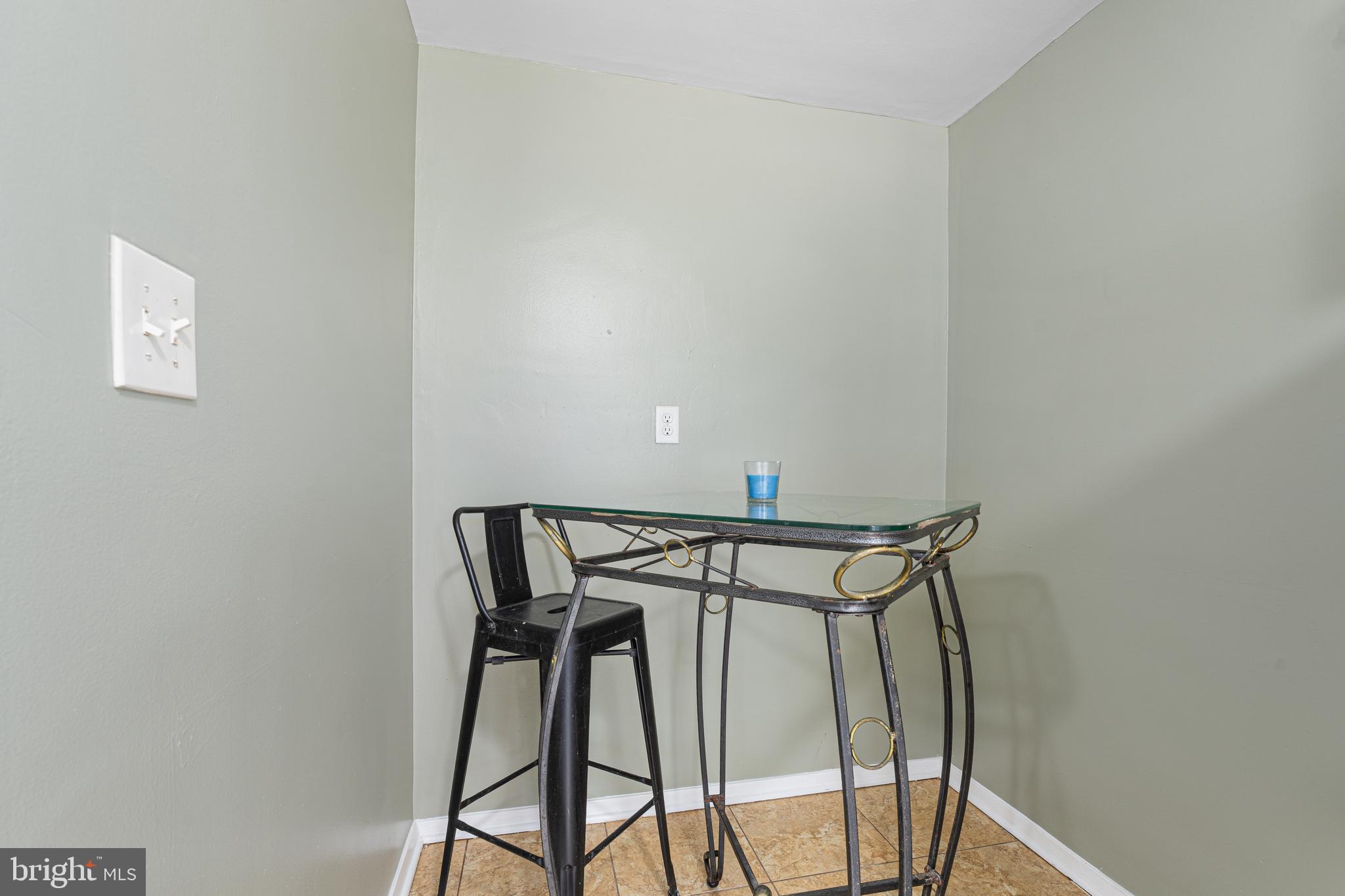 FRANKFORD - Residential
