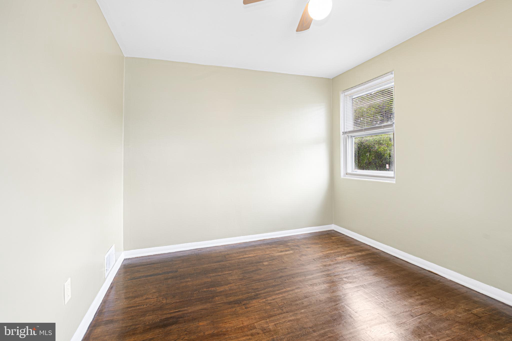 FRANKFORD - Residential