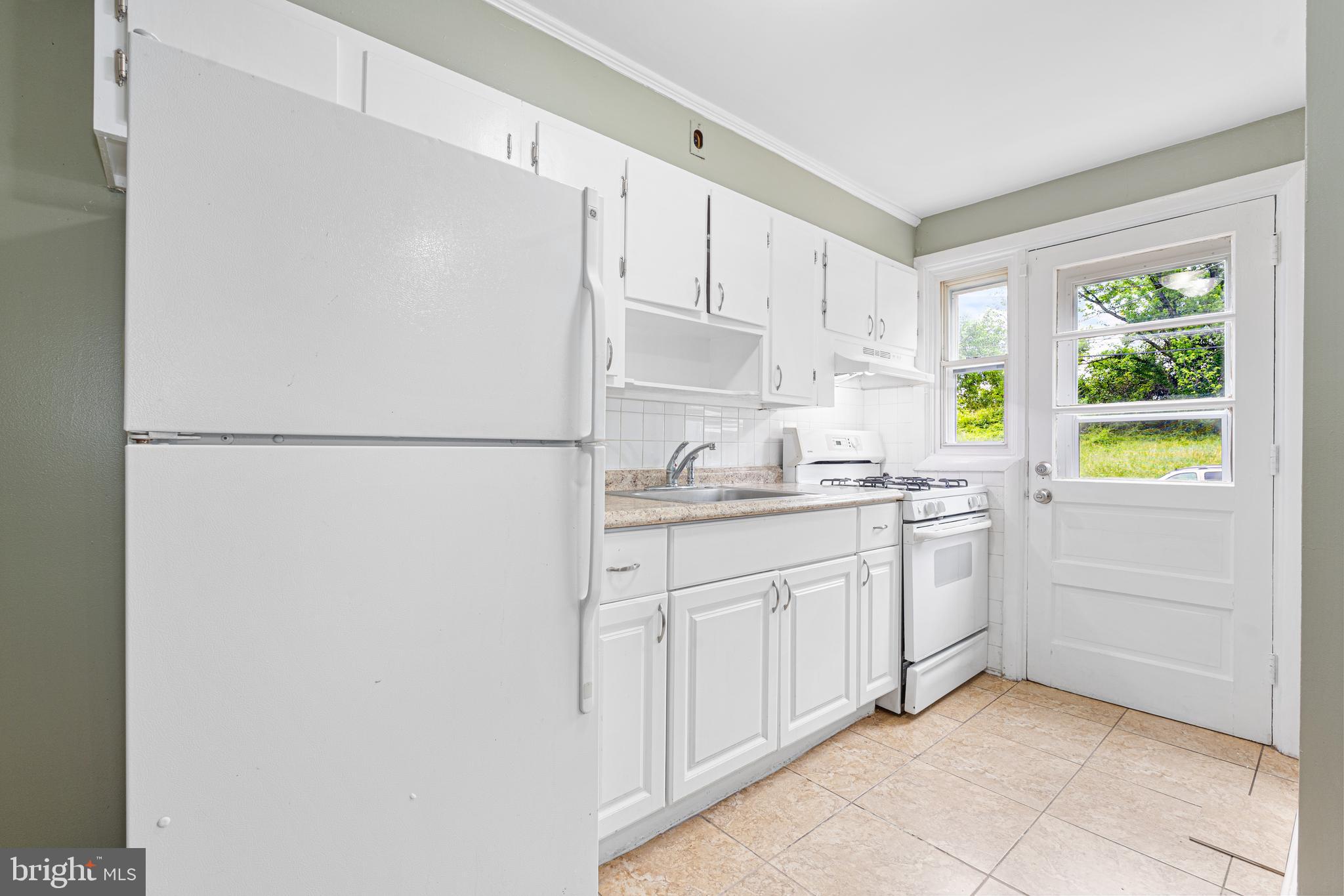 FRANKFORD - Residential