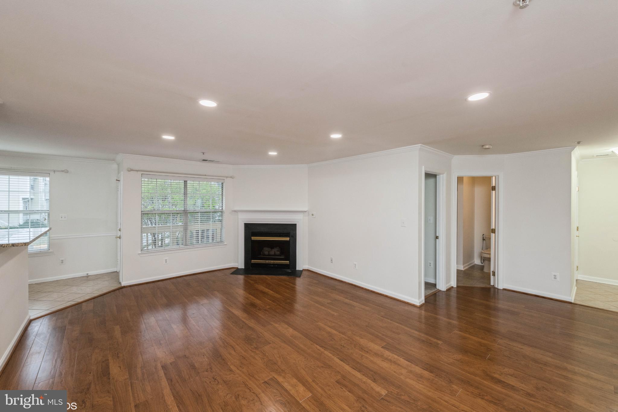 11006 KOMAN CIRCLE 202