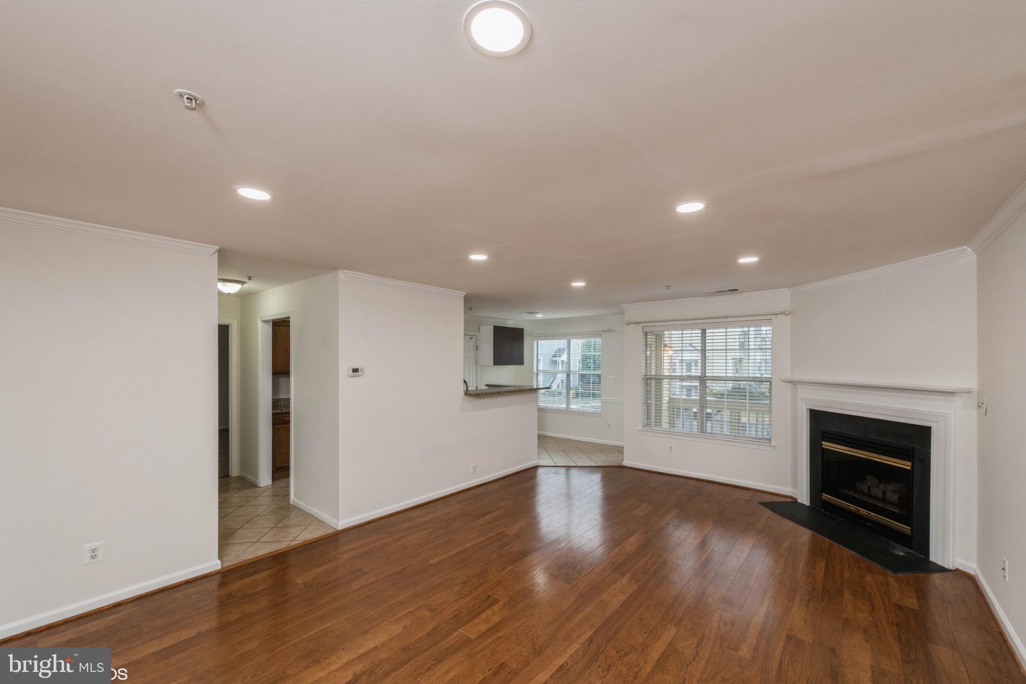 11006 KOMAN CIRCLE 202