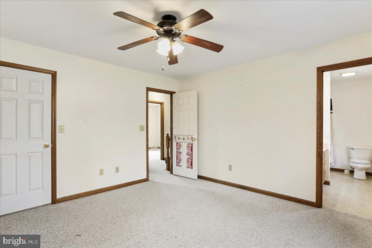 HAMPTON HILLS - Residential