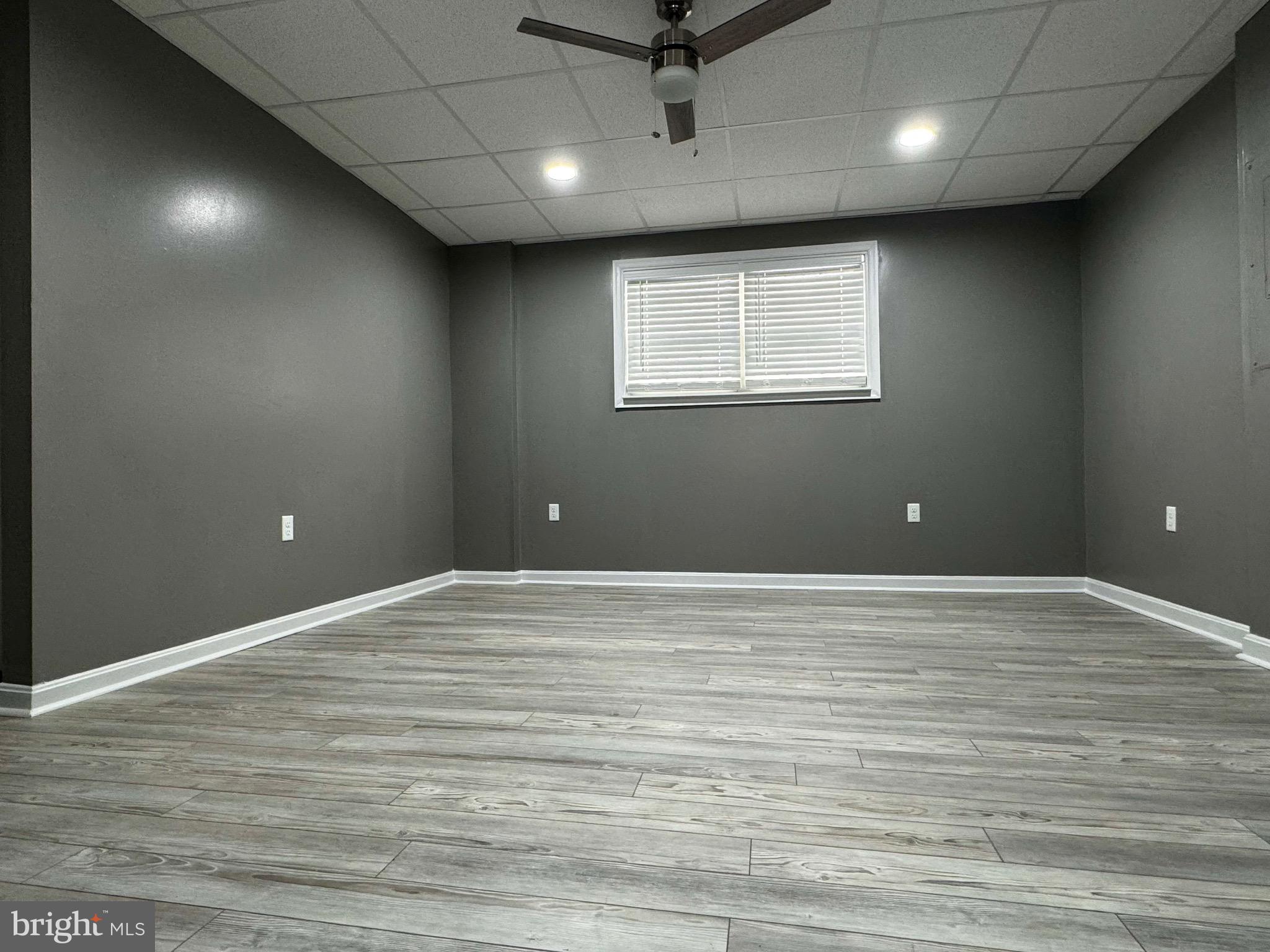 INWOOD MEADOWS - Residential