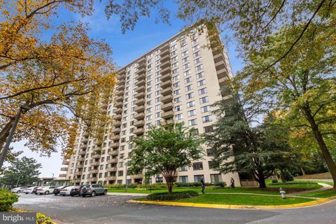 5225 POOKS HILL ROAD 422N BETHESDA MD 20814