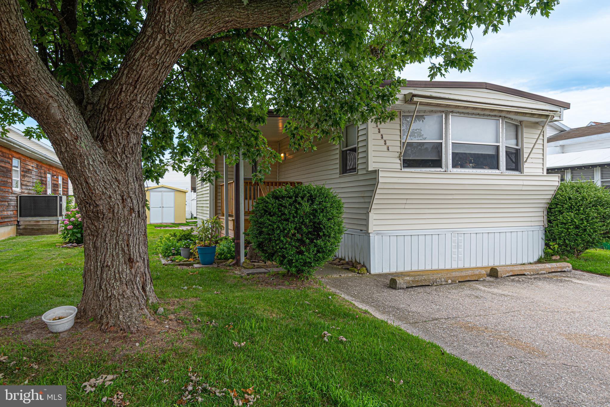 13334 COLONIAL ROAD