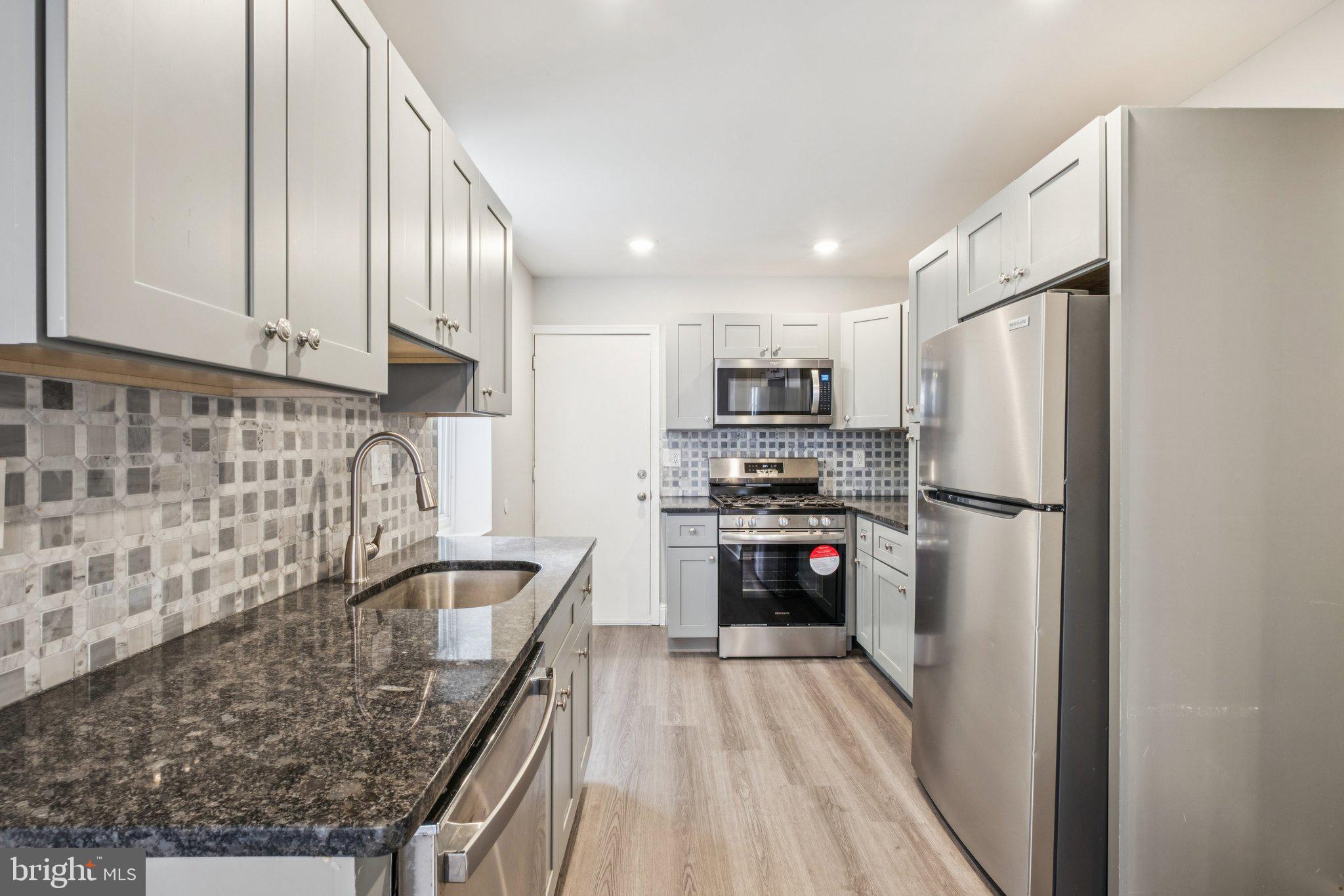 GRAYS FERRY - Residential