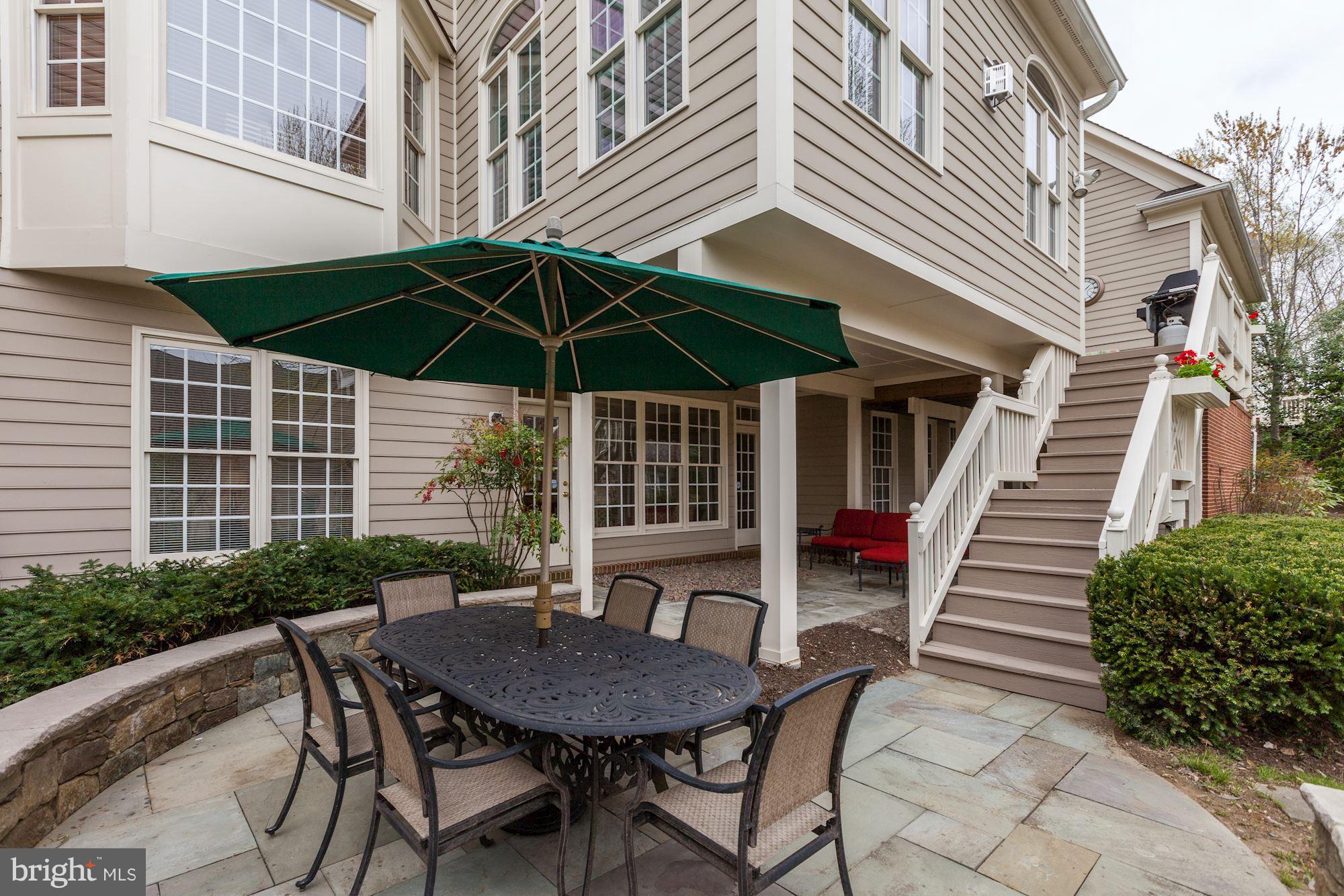 CHEVY CHASE COMMONS - Residential