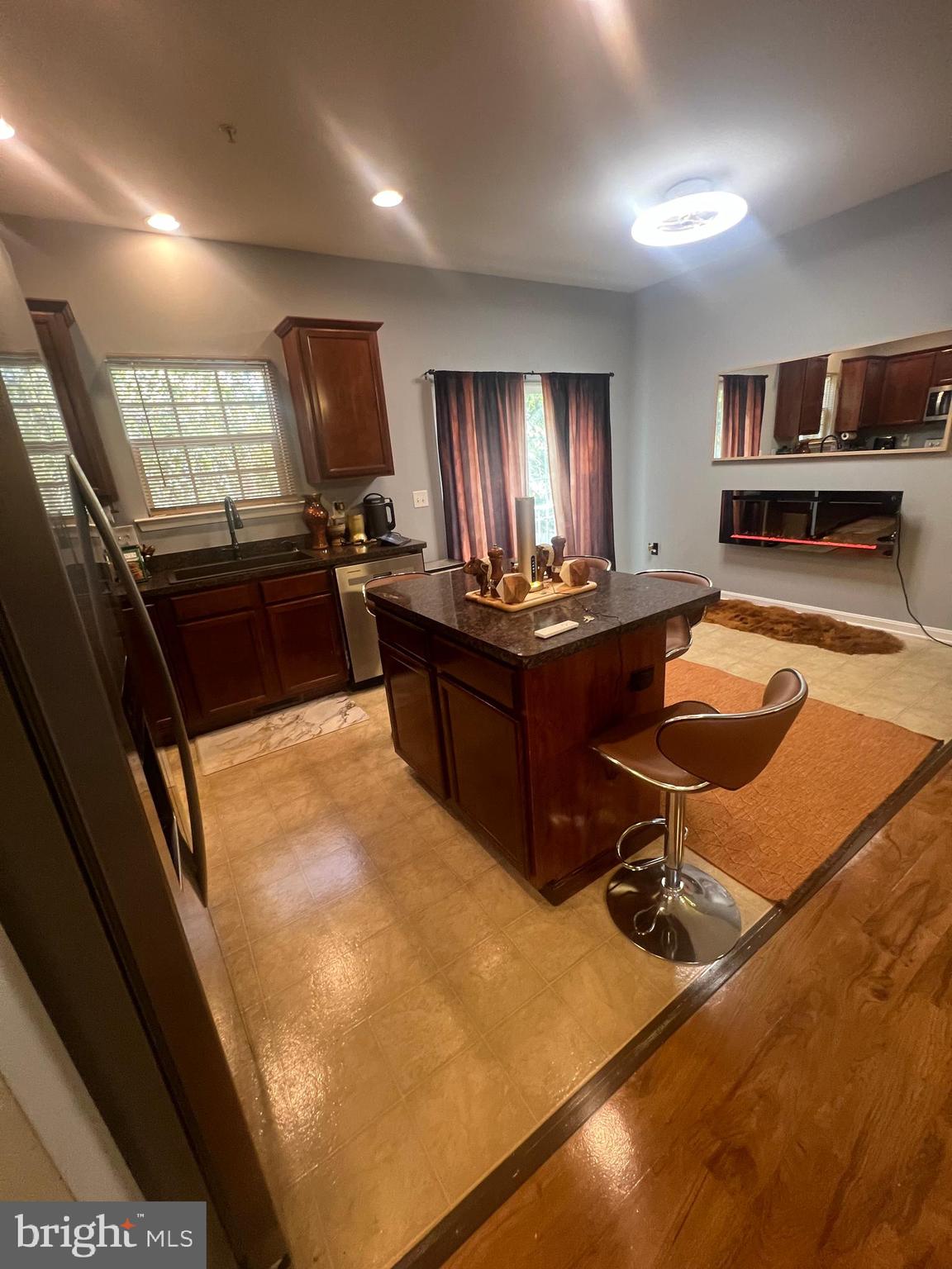 CLIFFTON ON THE POTOMAC - Residential