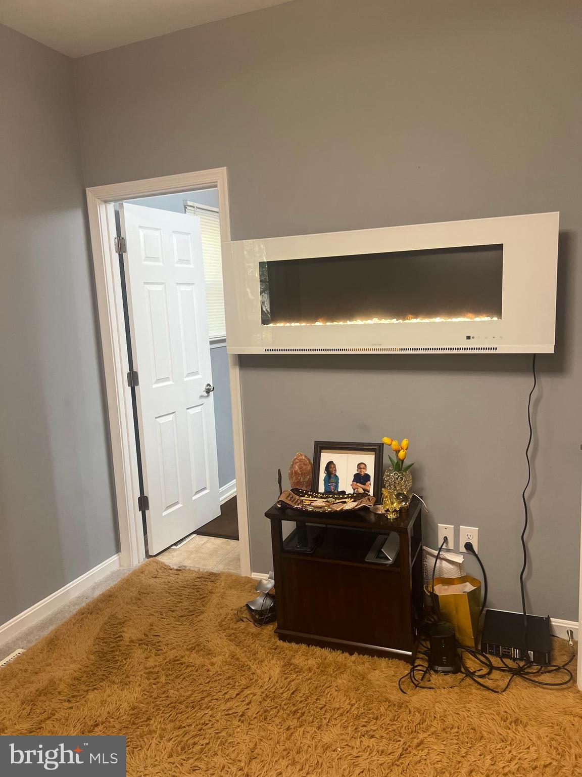 CLIFFTON ON THE POTOMAC - Residential