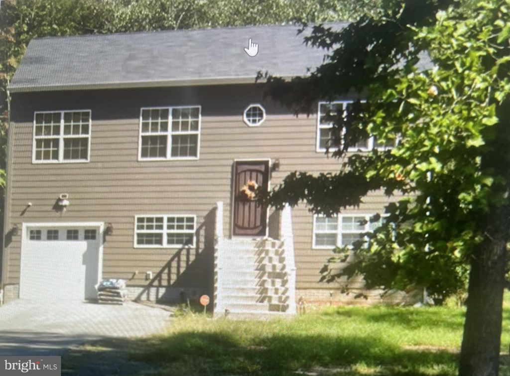 Photo of 12124 Riverview Drive, NEWBURG, MD 20664 (MLS # MDCH2048630)
