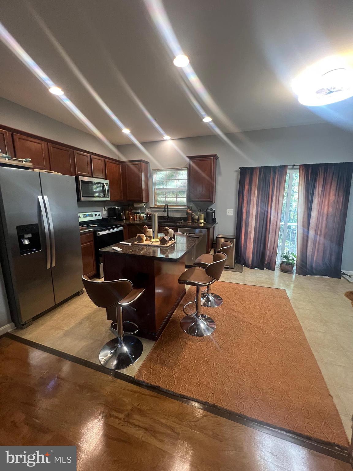 CLIFFTON ON THE POTOMAC - Residential