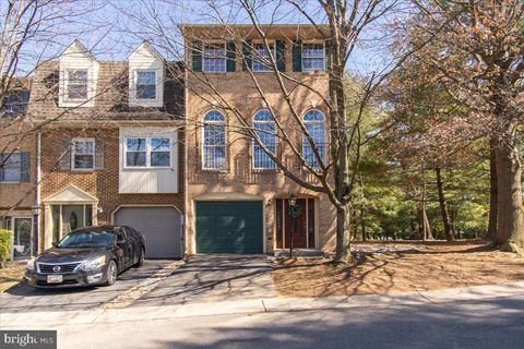 Townhouse For Sale - 1015 Lindsay Lane<br/> HAGERSTOWN, MD 21742