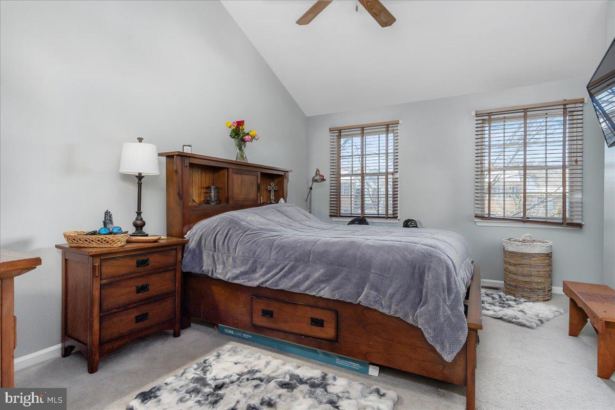 NORTH GATE TOWNE HOMES - Residential