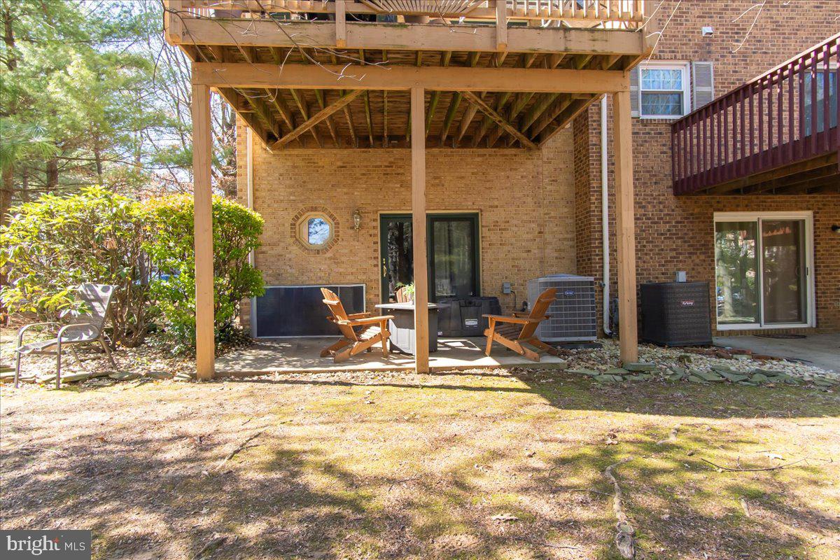 NORTH GATE TOWNE HOMES - Residential