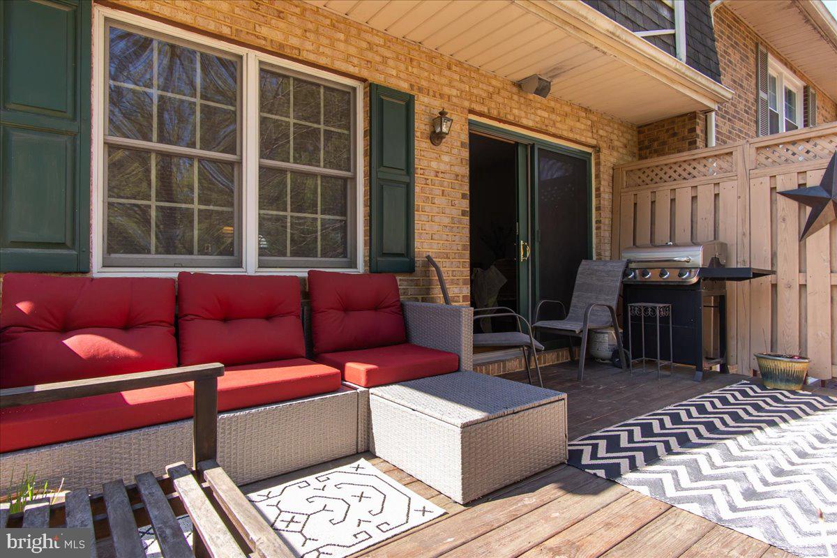 NORTH GATE TOWNE HOMES - Residential