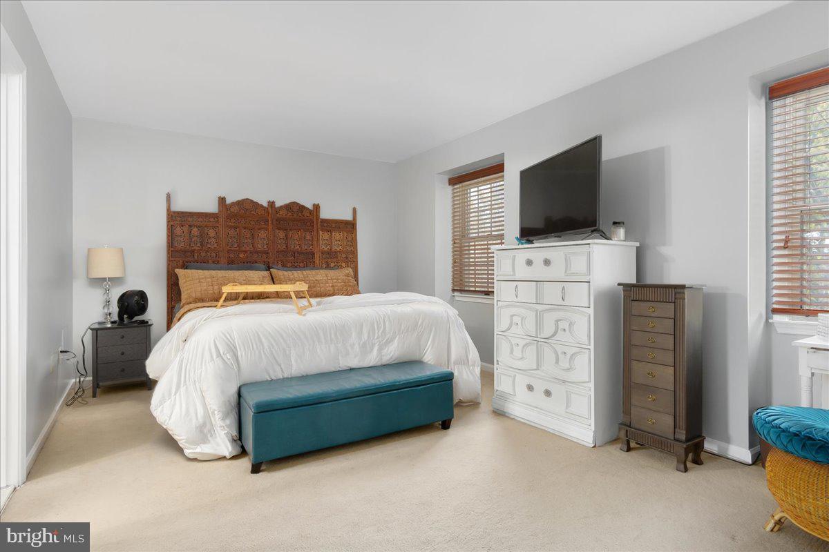 NORTH GATE TOWNE HOMES - Residential