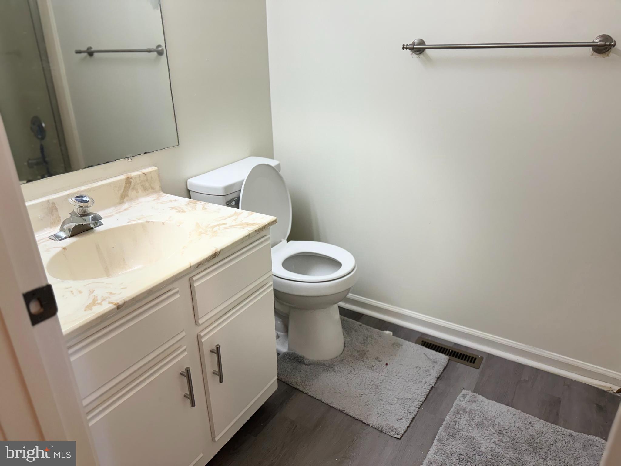 TOWNE OAK VILLAGE - Residential