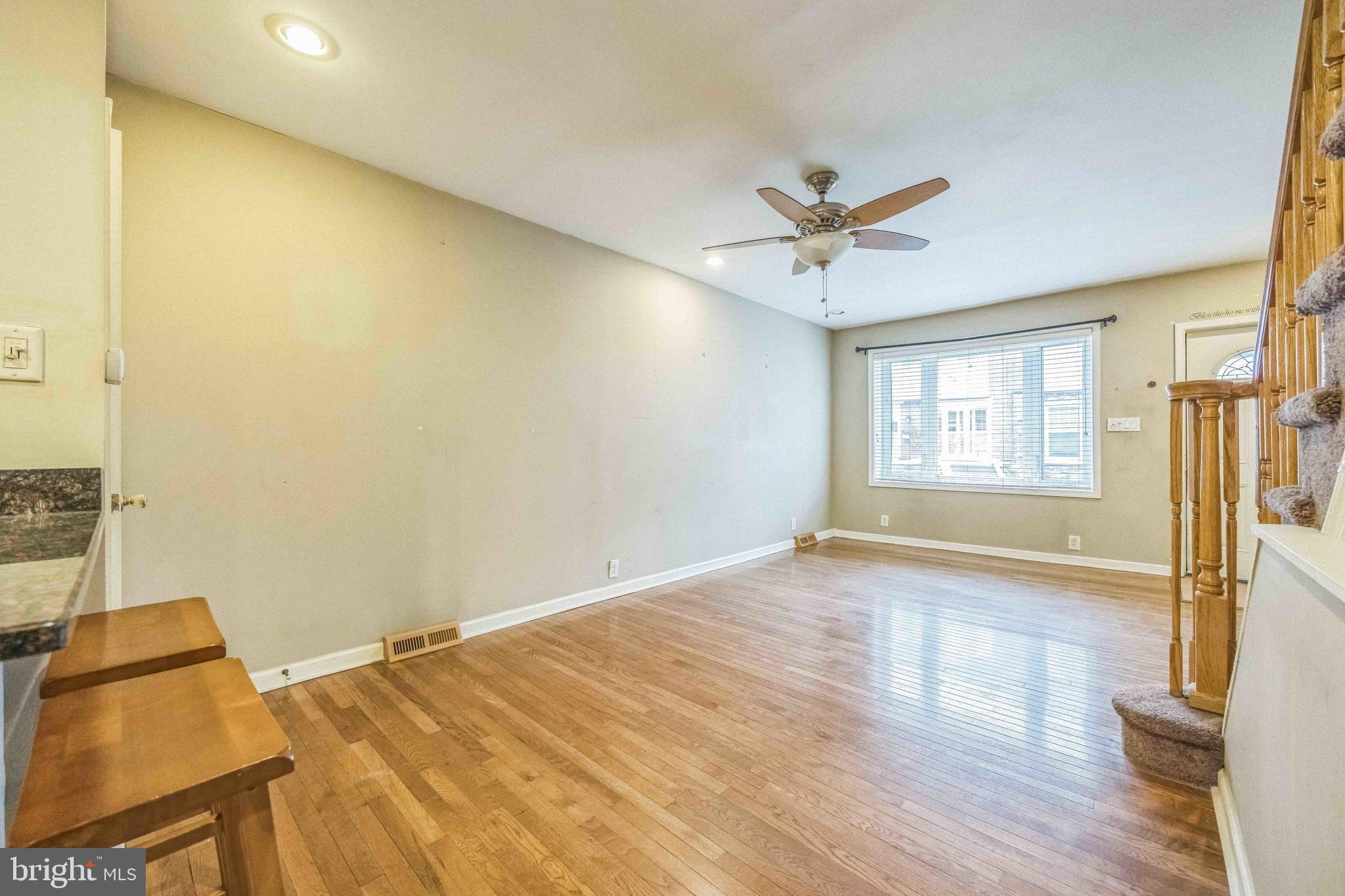 WHITMAN - Residential