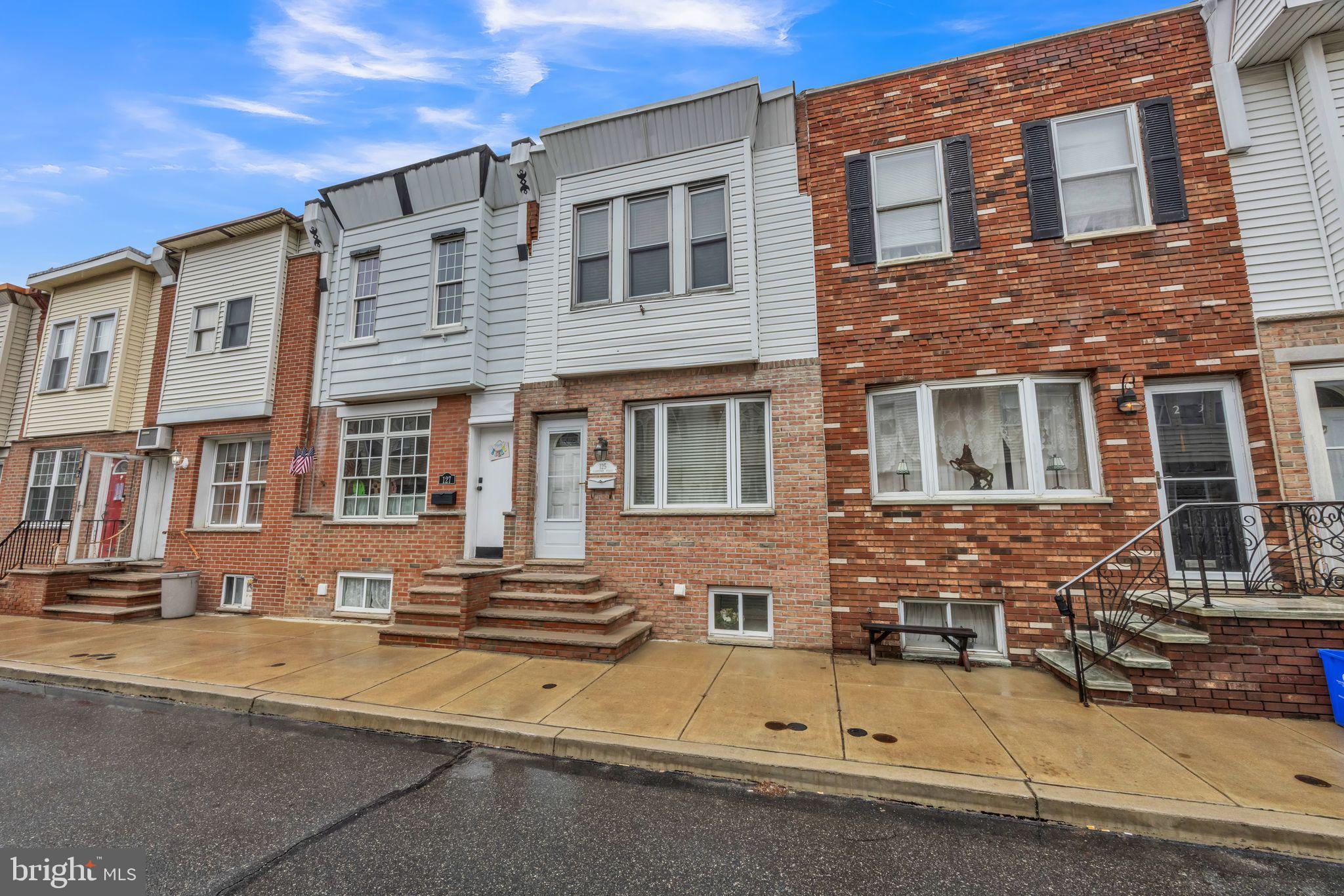 WHITMAN - Residential