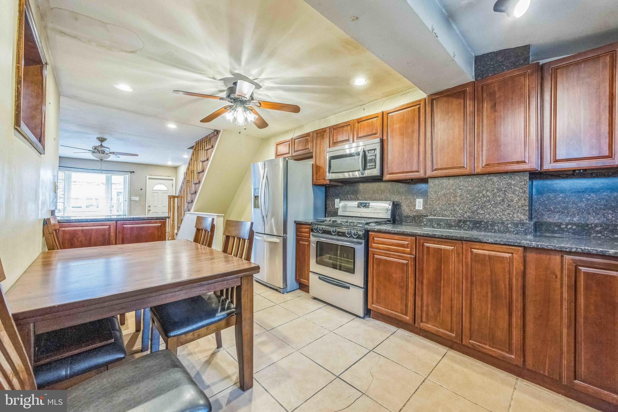 WHITMAN - Residential