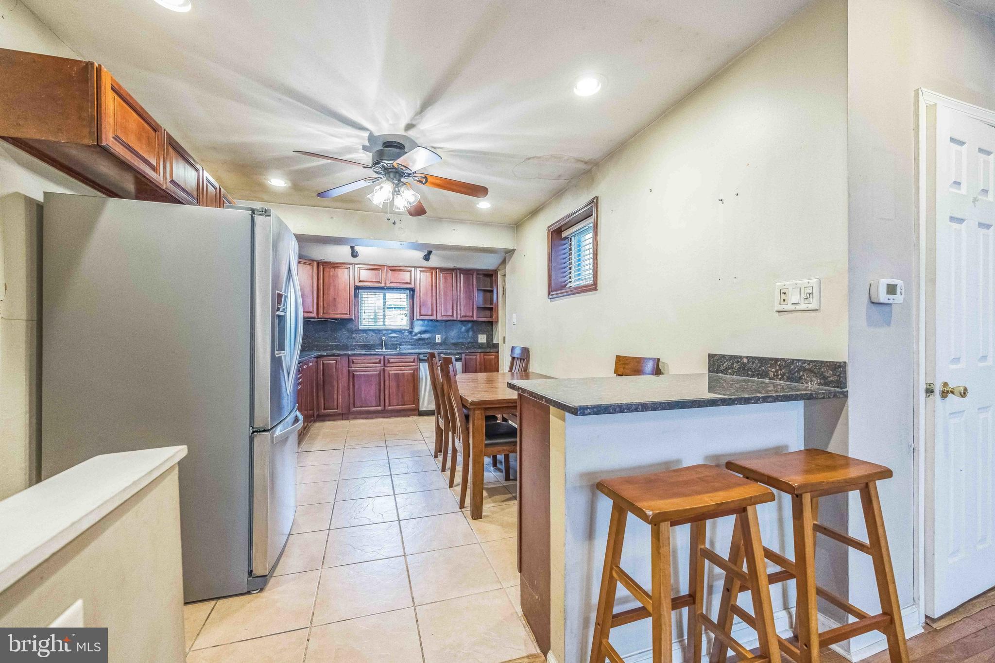 WHITMAN - Residential