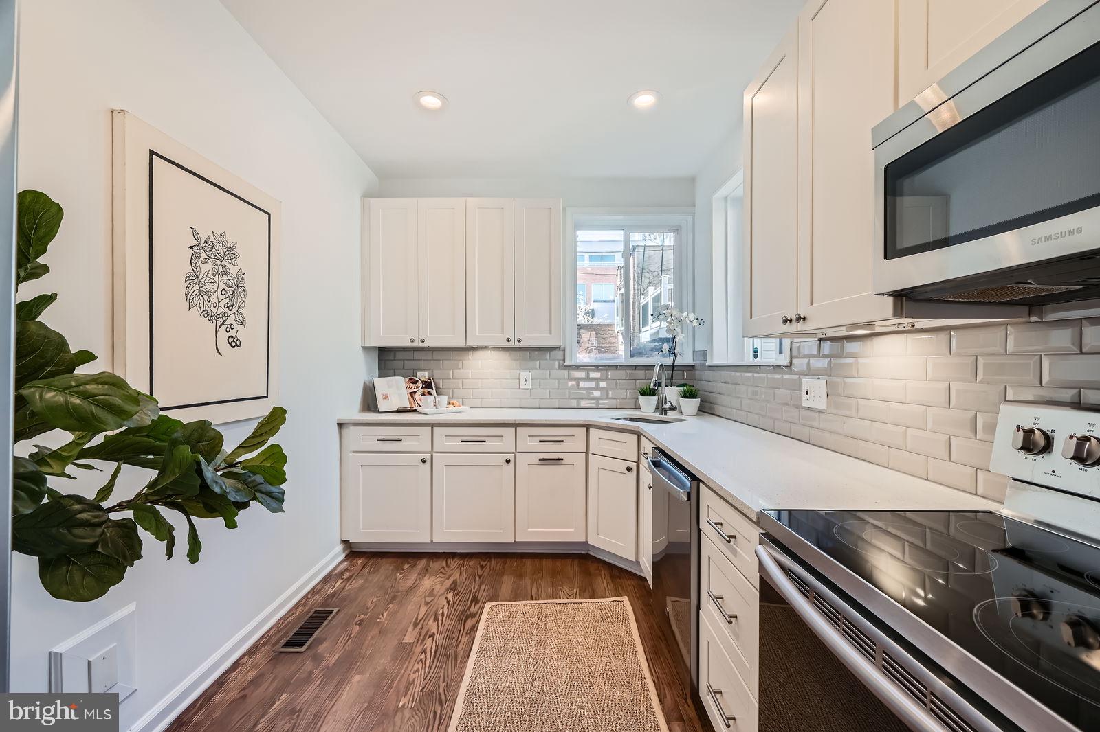 FELLS POINT HISTORIC DISTRICT - Residential