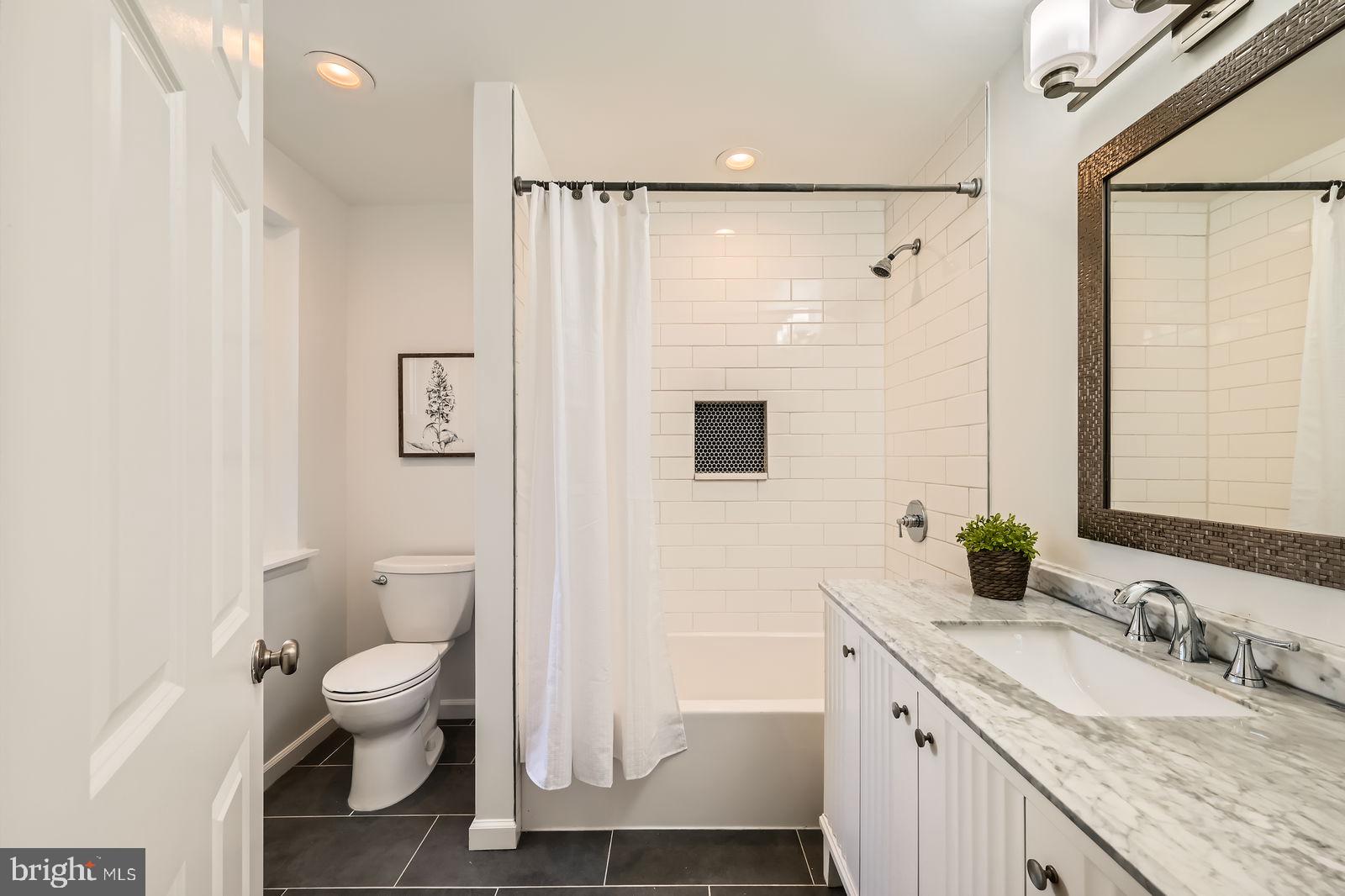 FELLS POINT HISTORIC DISTRICT - Residential