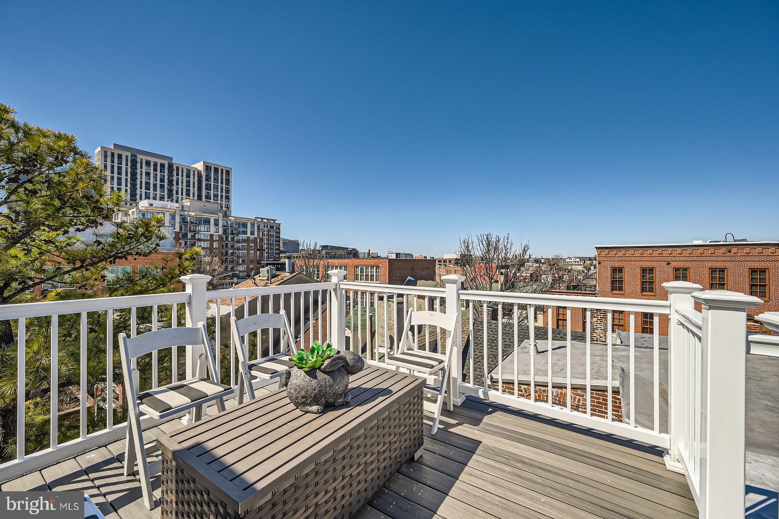 FELLS POINT HISTORIC DISTRICT - Residential