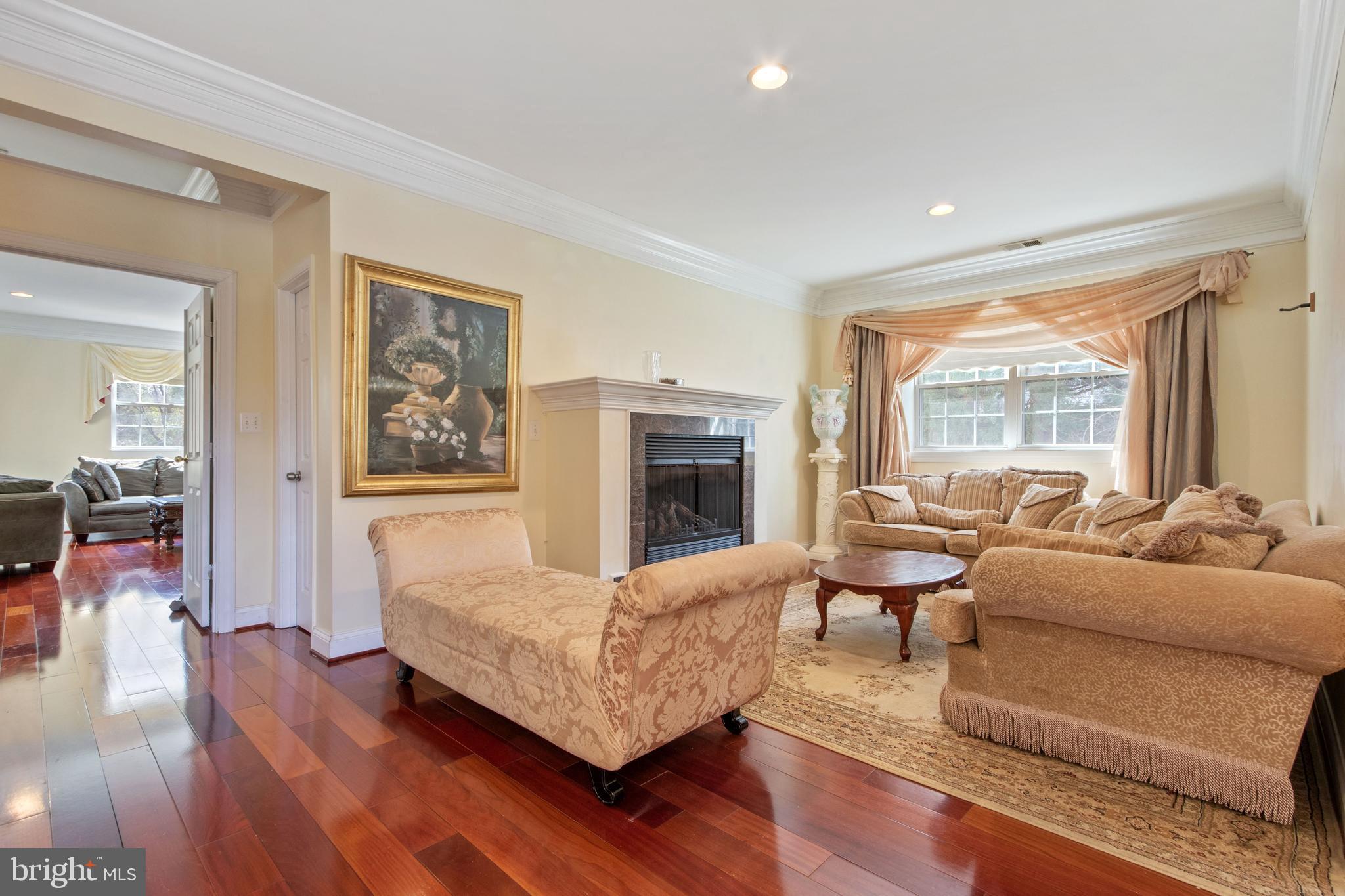 SOUTHAMPTON - Residential Lease