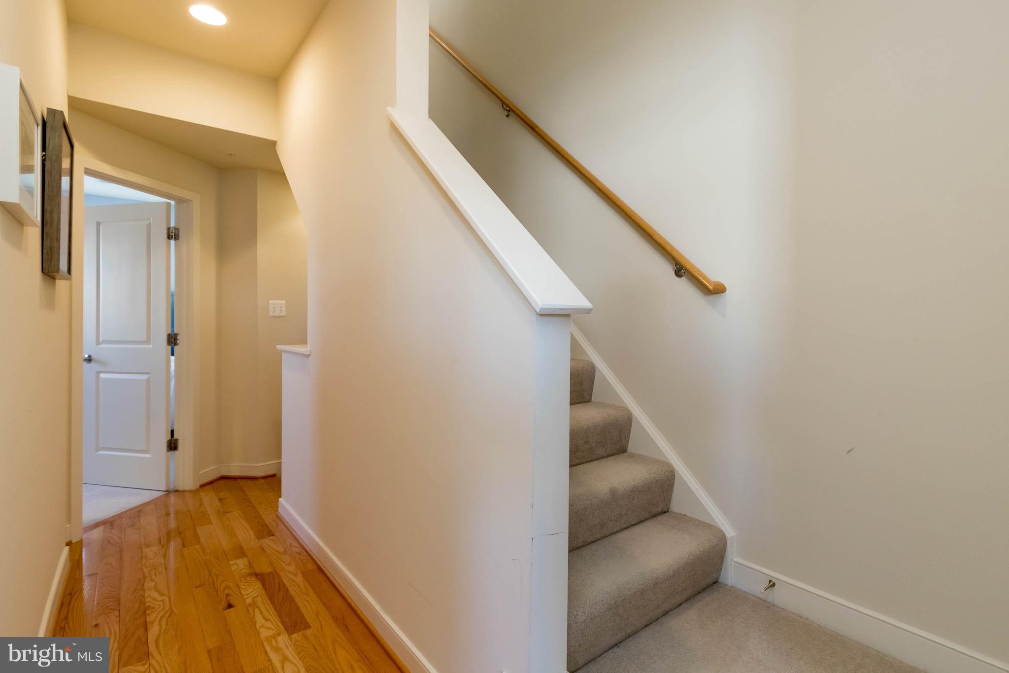 CENTERPOINTE - Residential