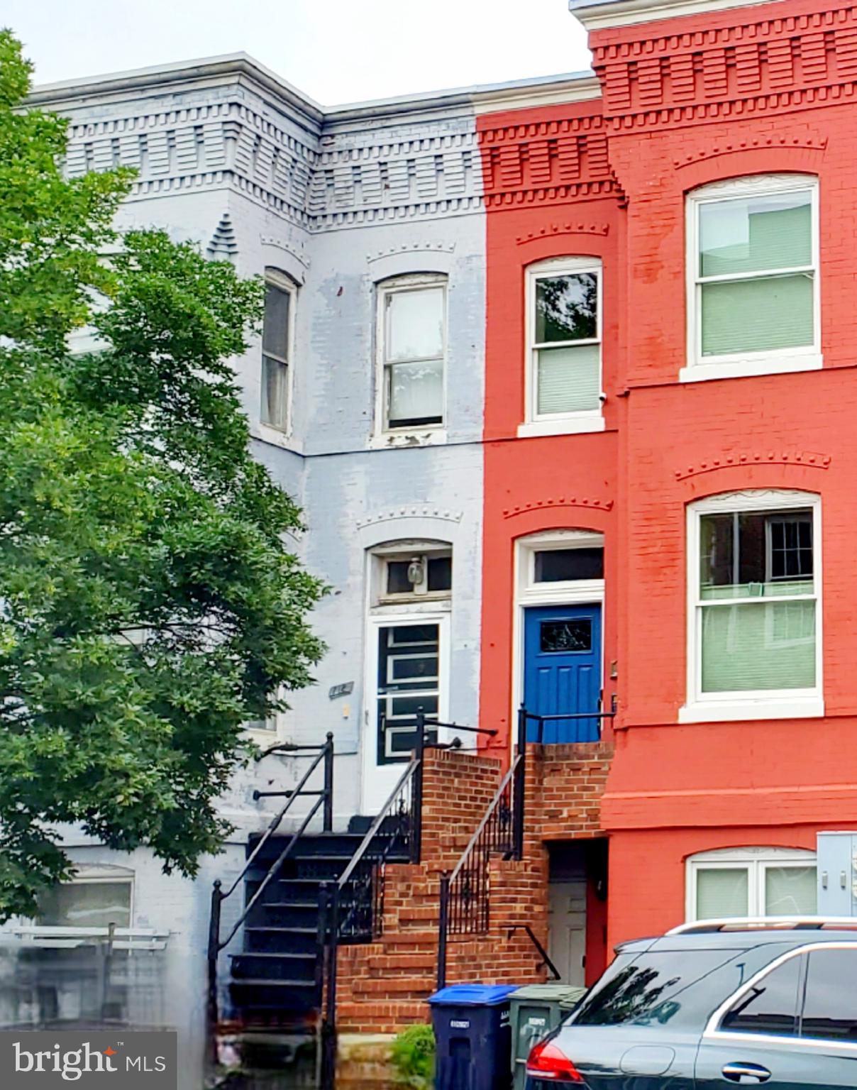 712 4TH STREET SE