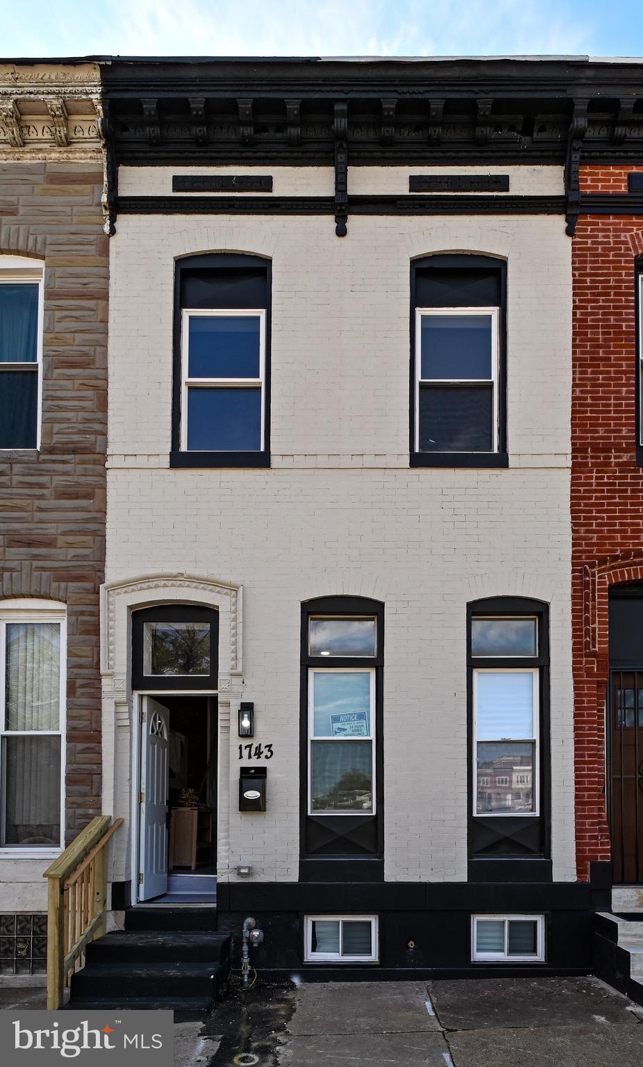 BROADWAY EAST - Residential