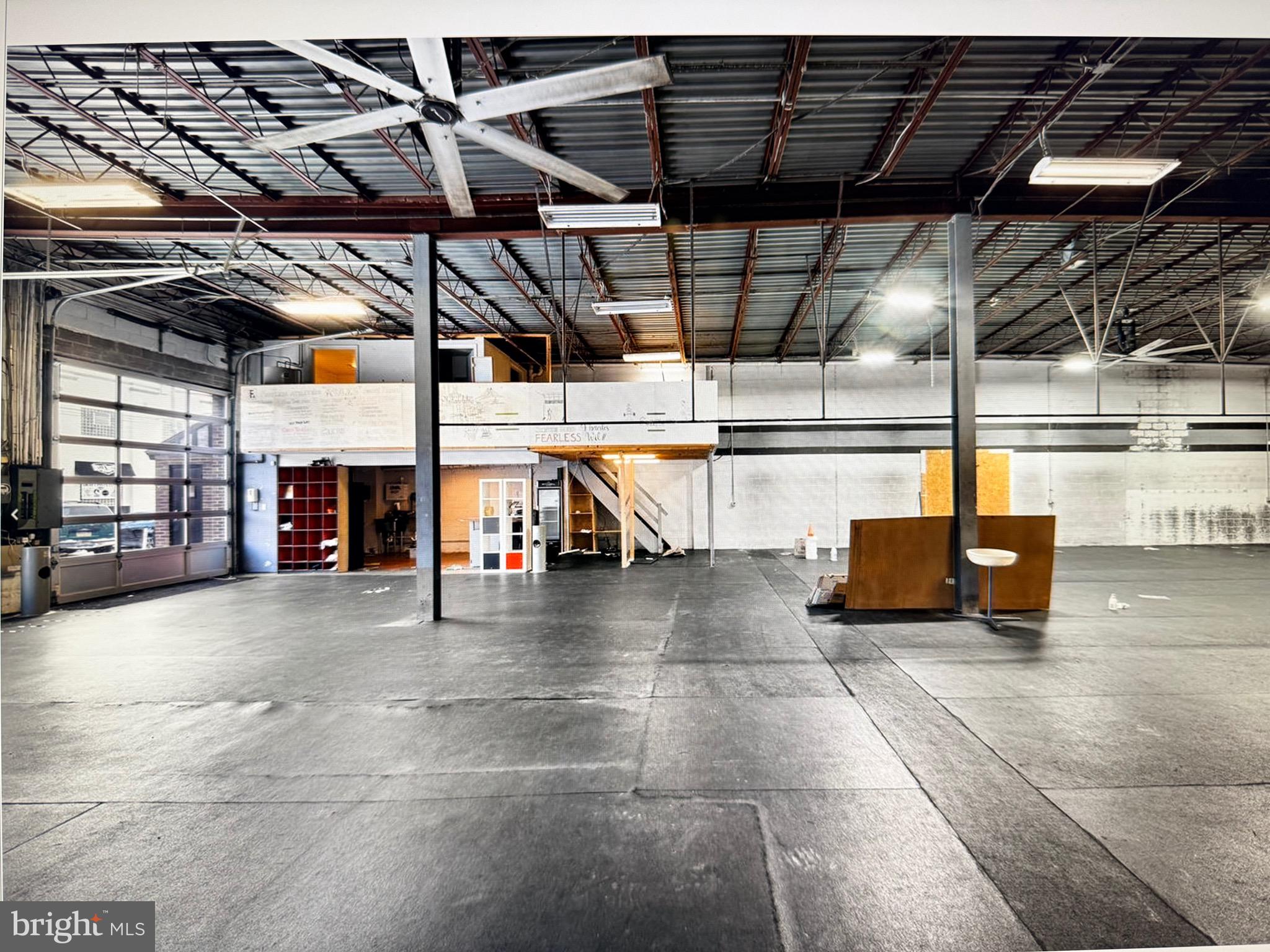 BELLA VISTA - Commercial Sale