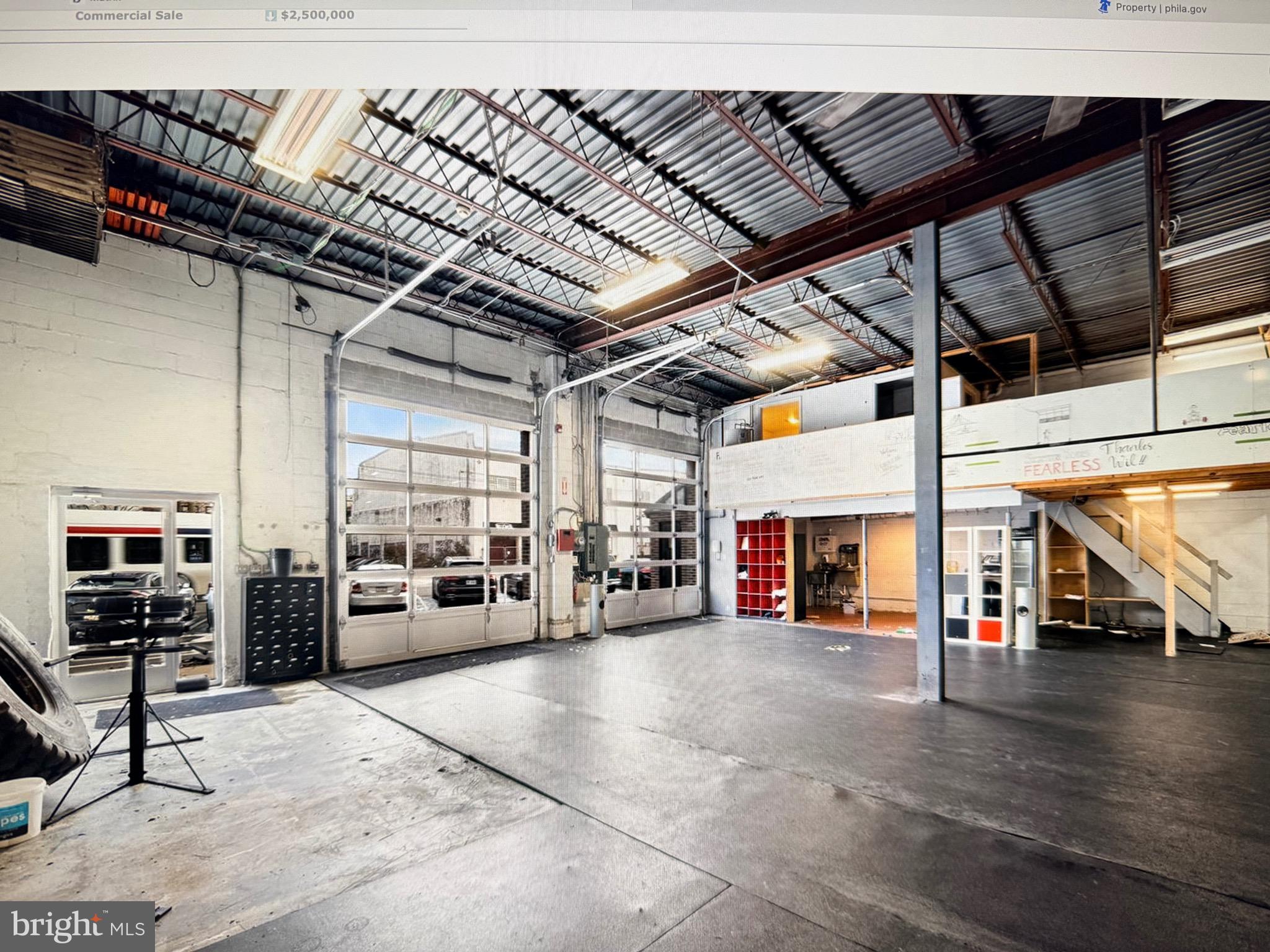 BELLA VISTA - Commercial Sale