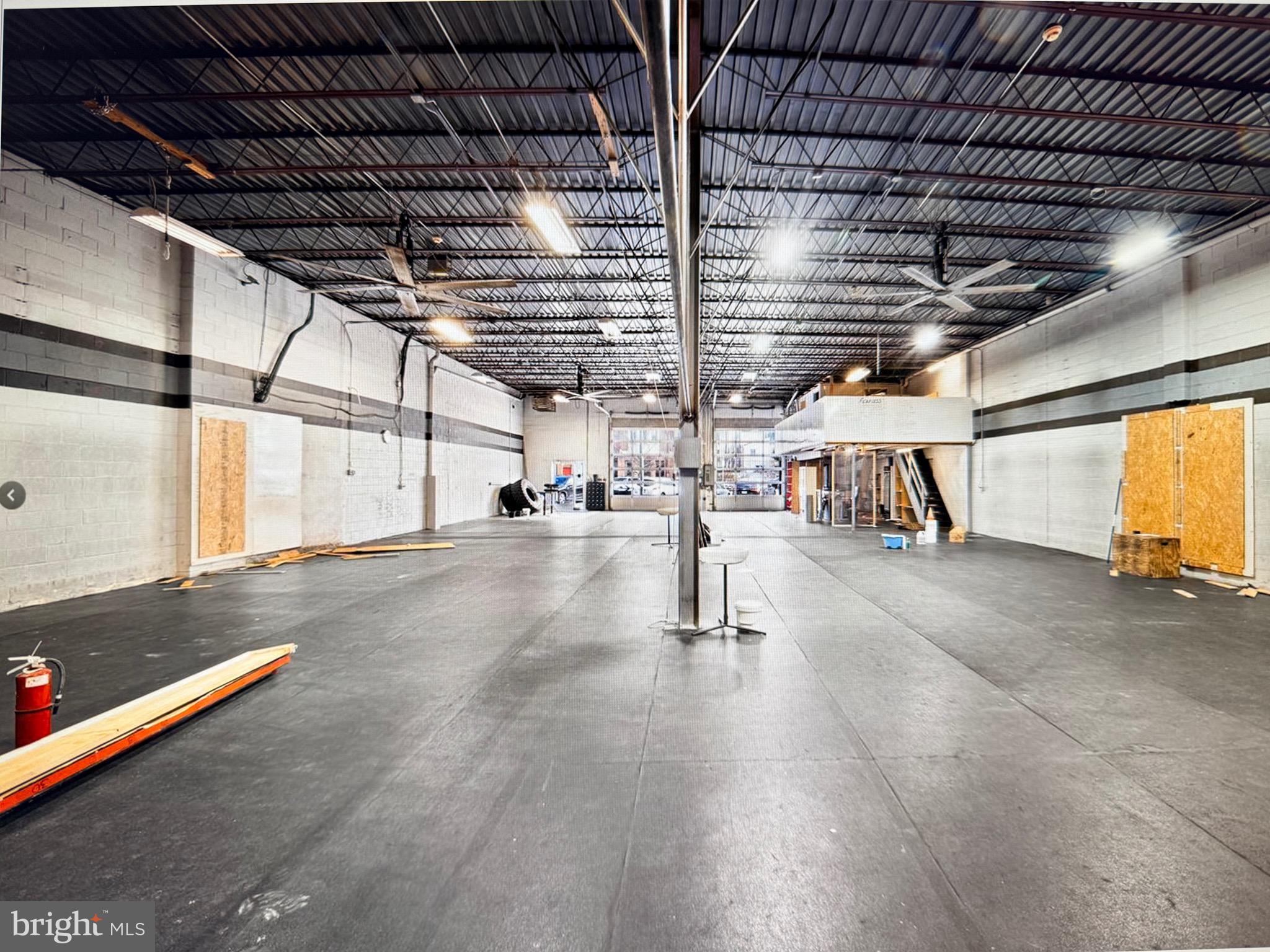 744 S 11TH STREET 48