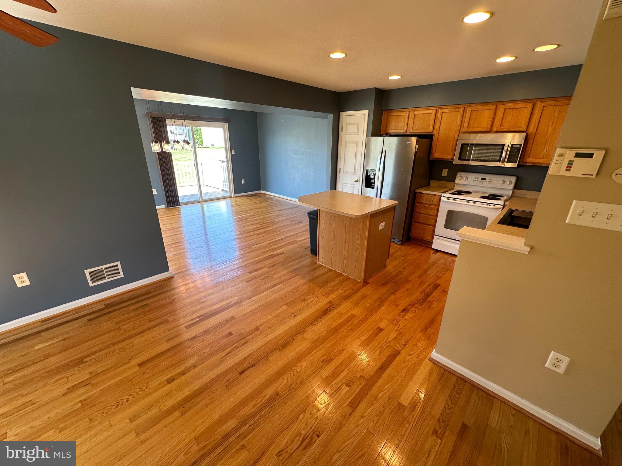 COVENTRY GLEN - Residential