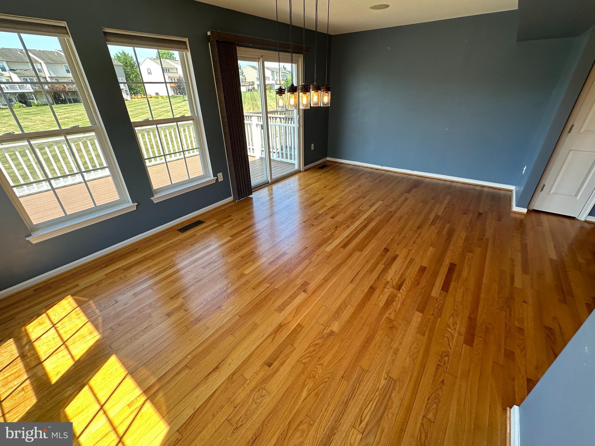 COVENTRY GLEN - Residential