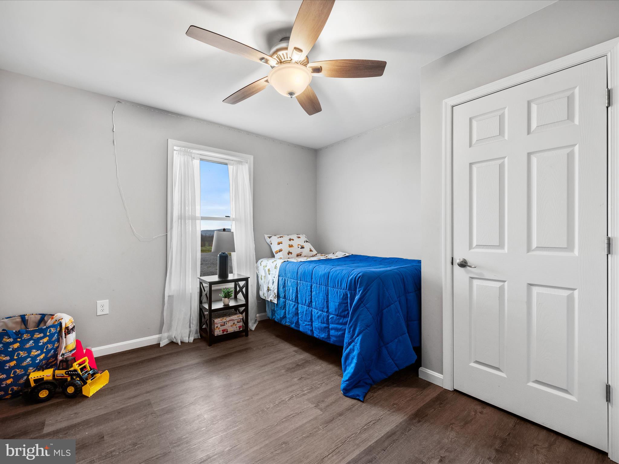 MOHR'S LANDING - Residential