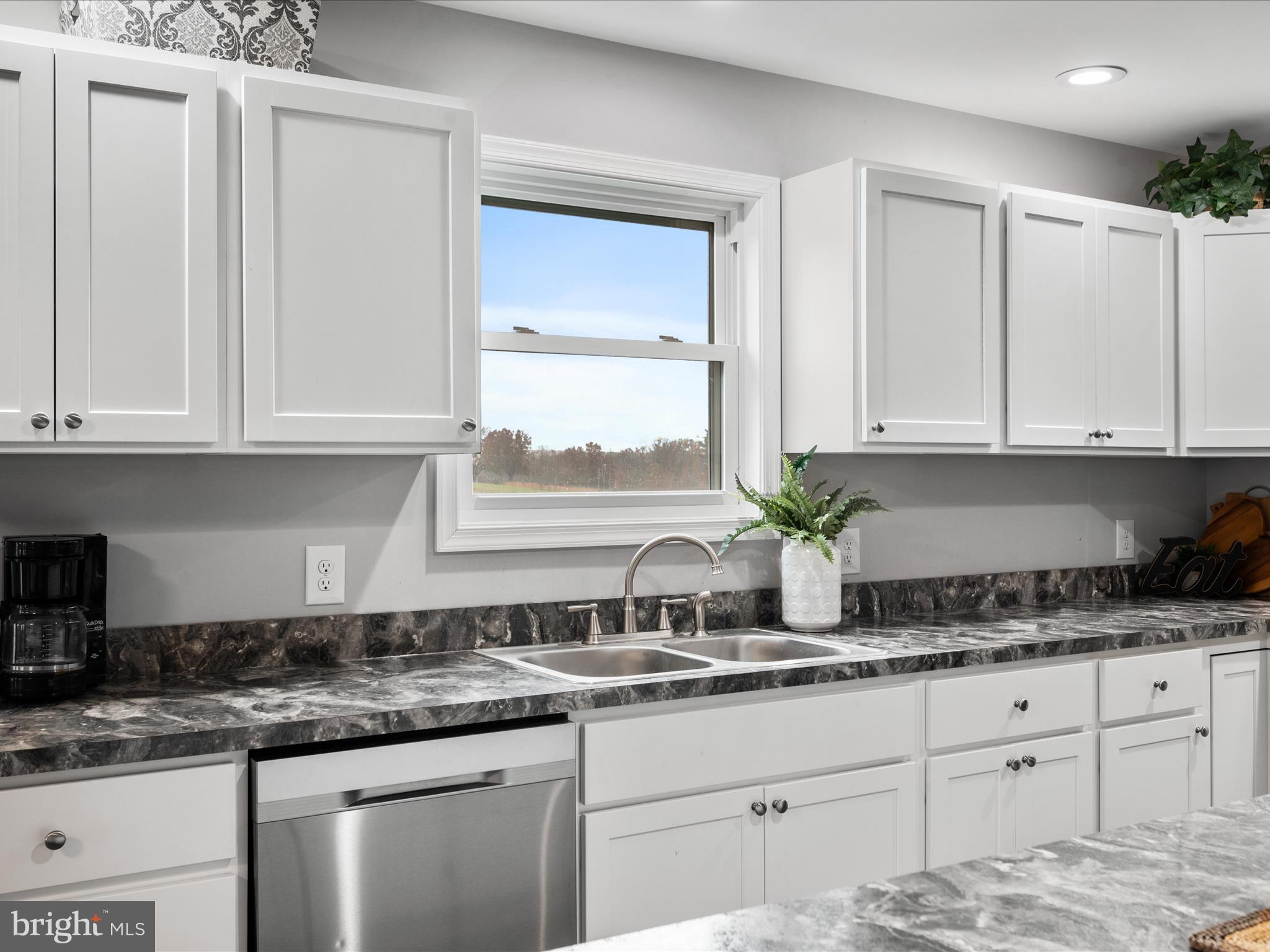 MOHR'S LANDING - Residential