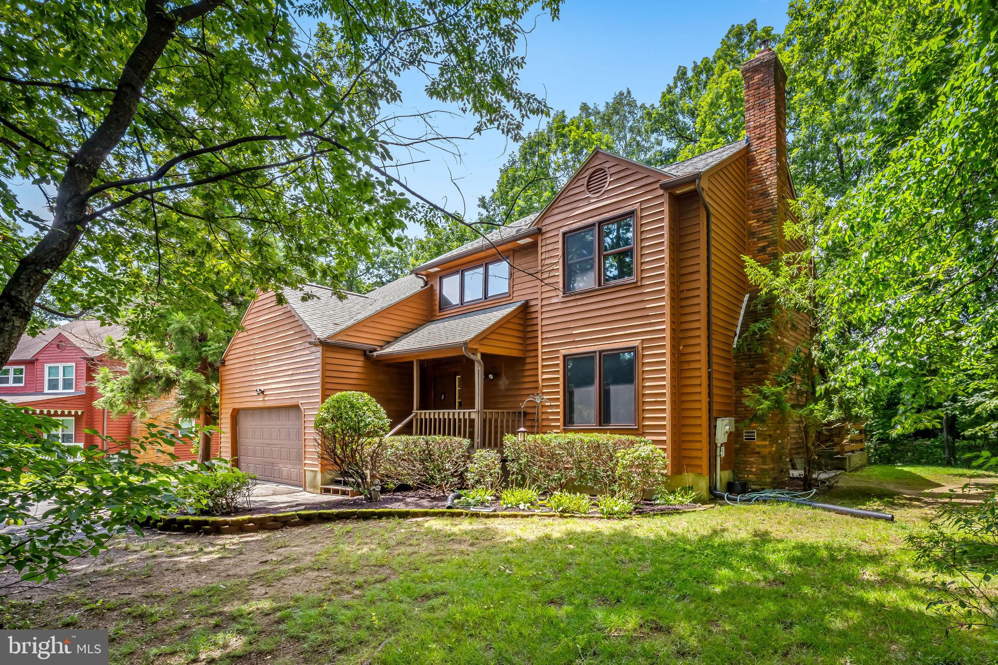 5108 BONNIE BRAE COURT