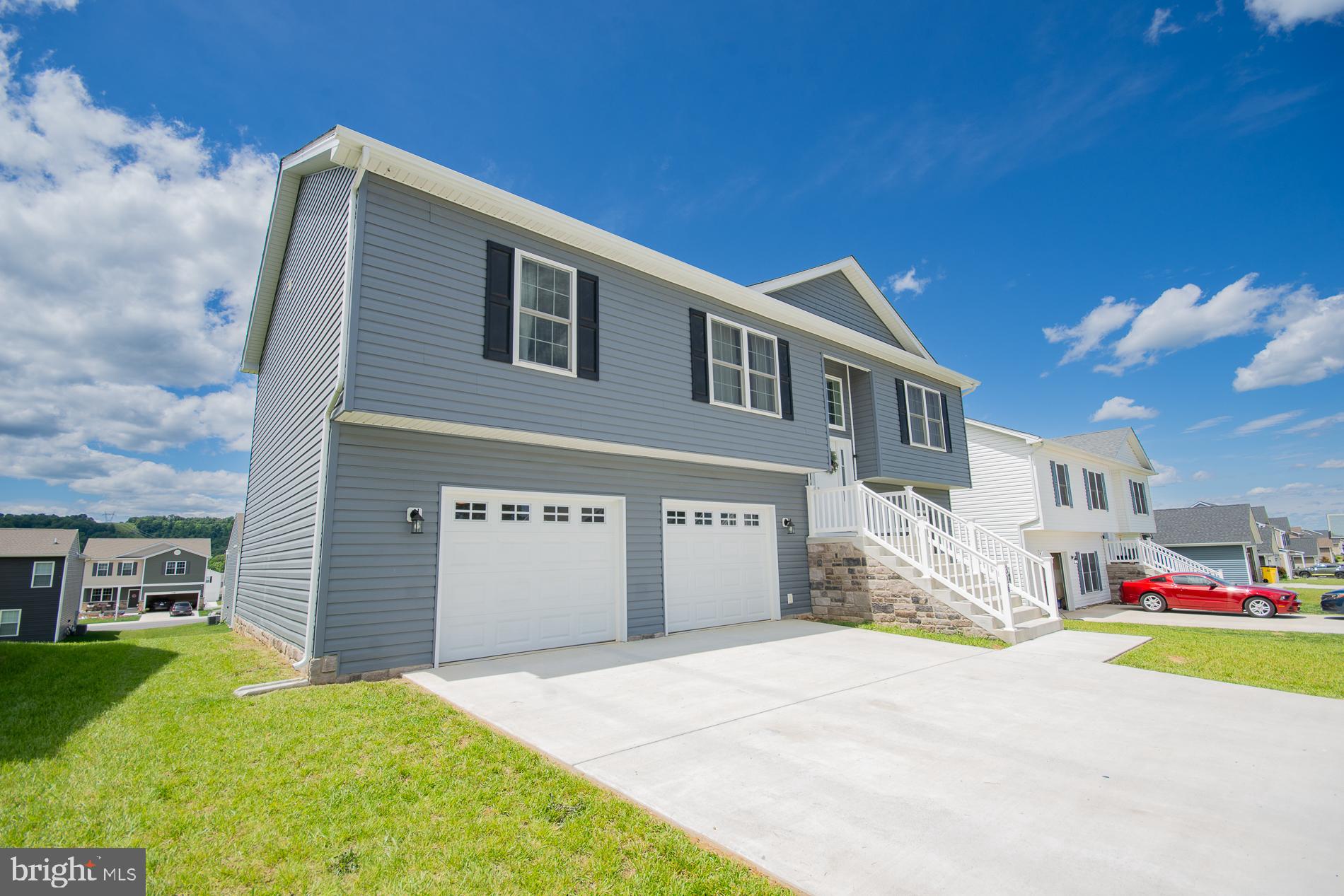 RED HILL - Residential