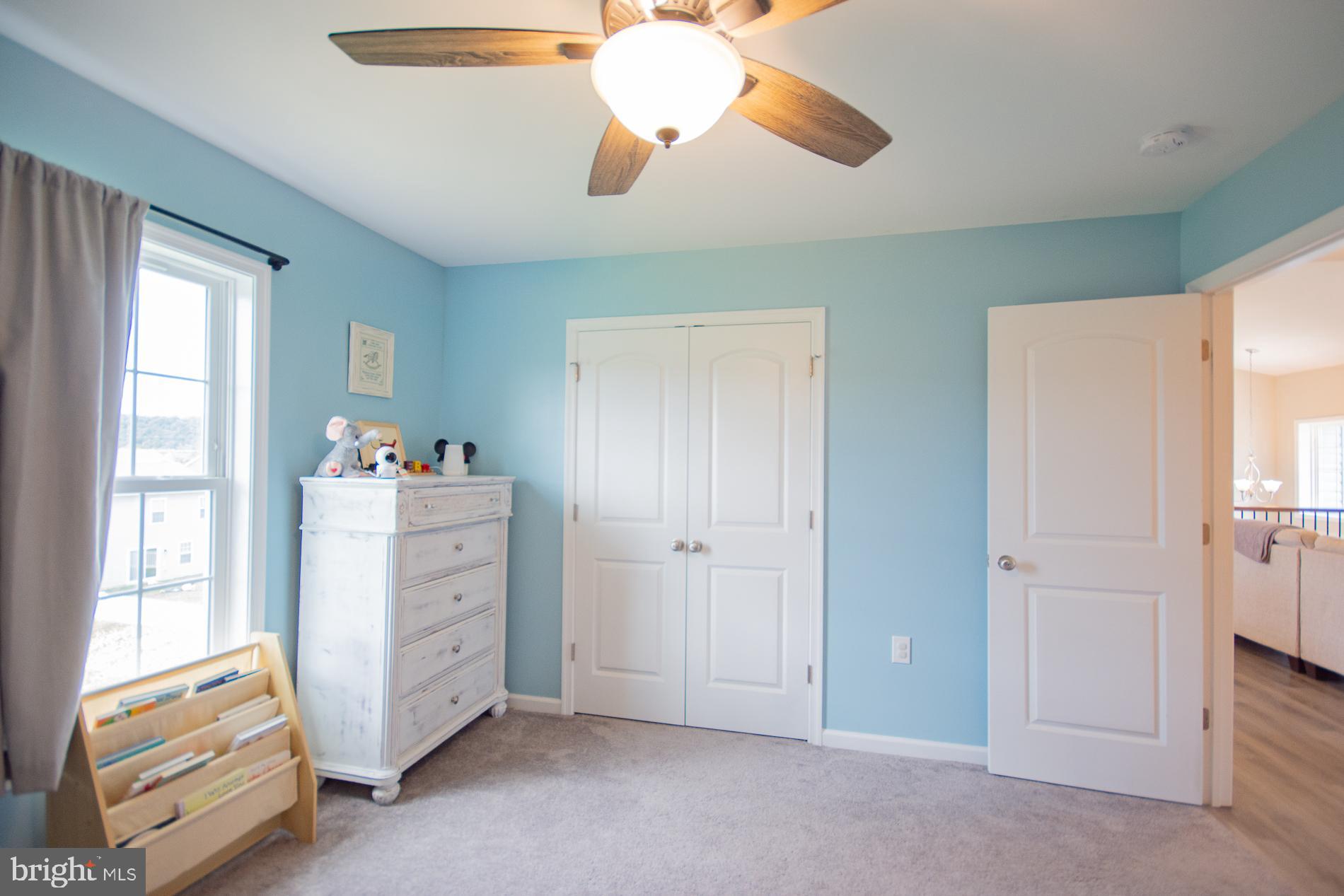 RED HILL - Residential