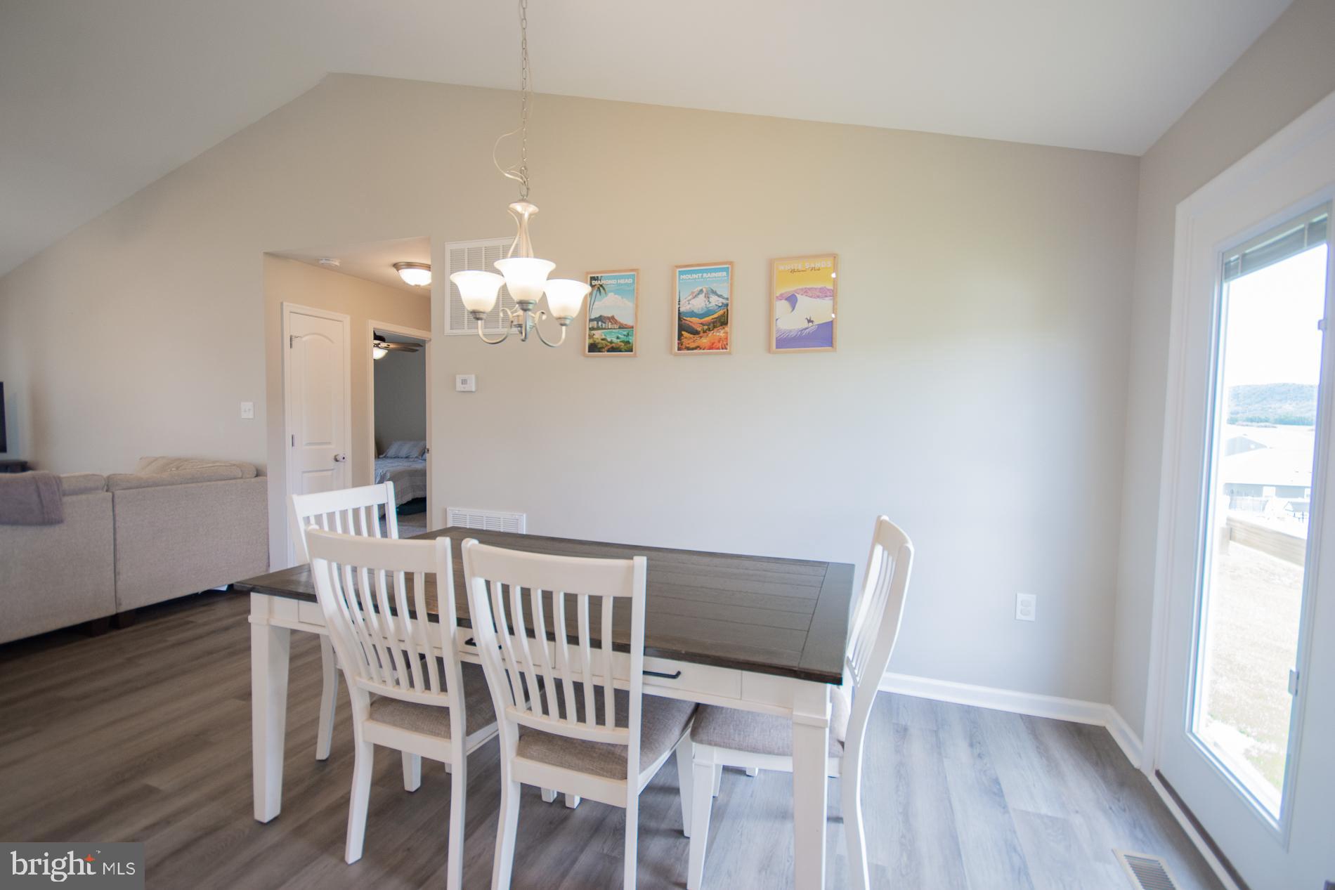 RED HILL - Residential