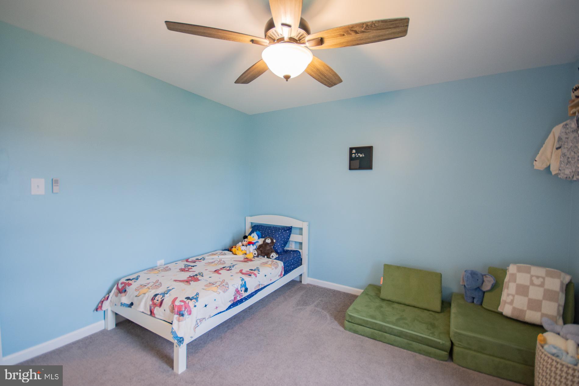 RED HILL - Residential