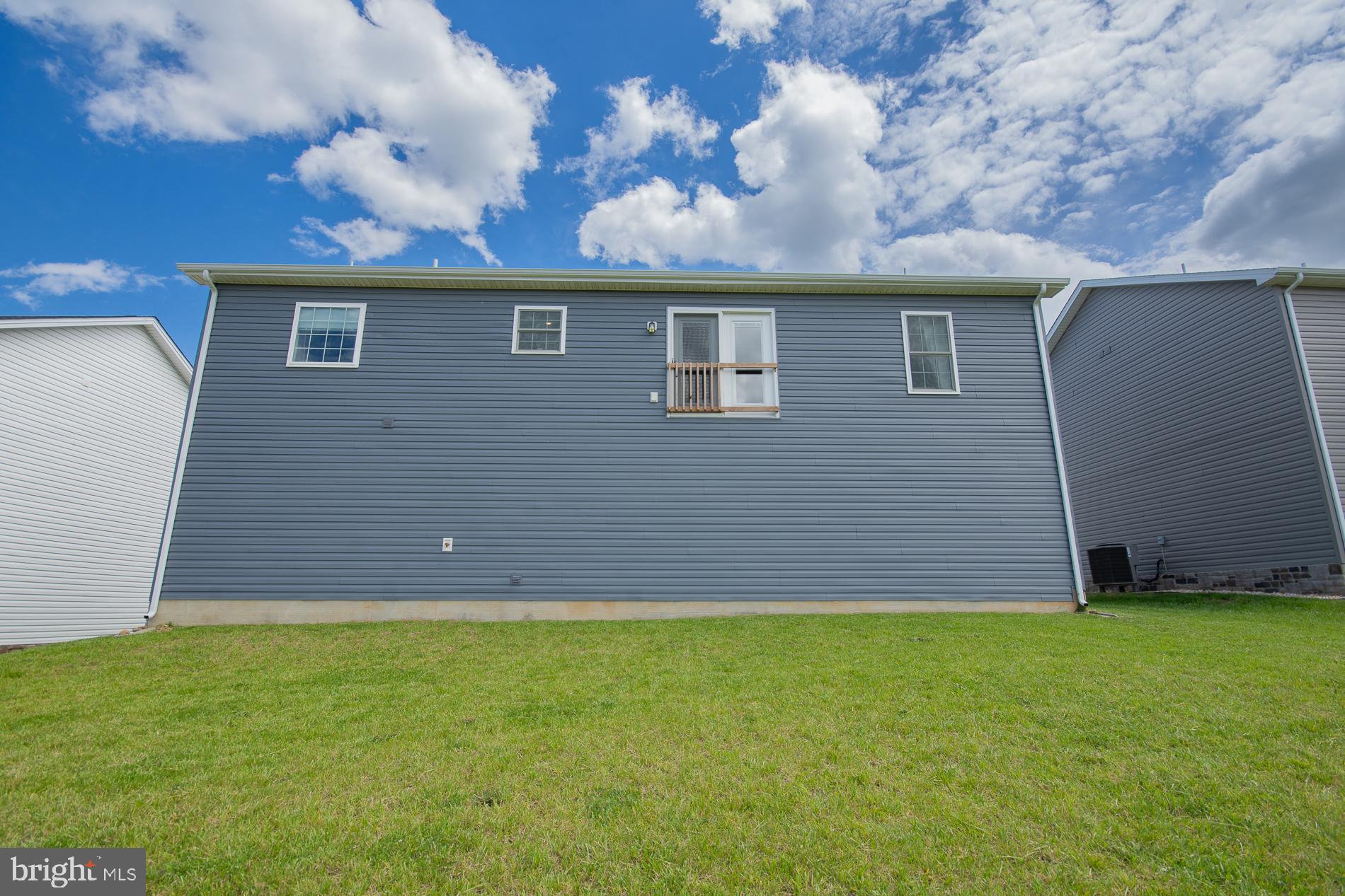 RED HILL - Residential