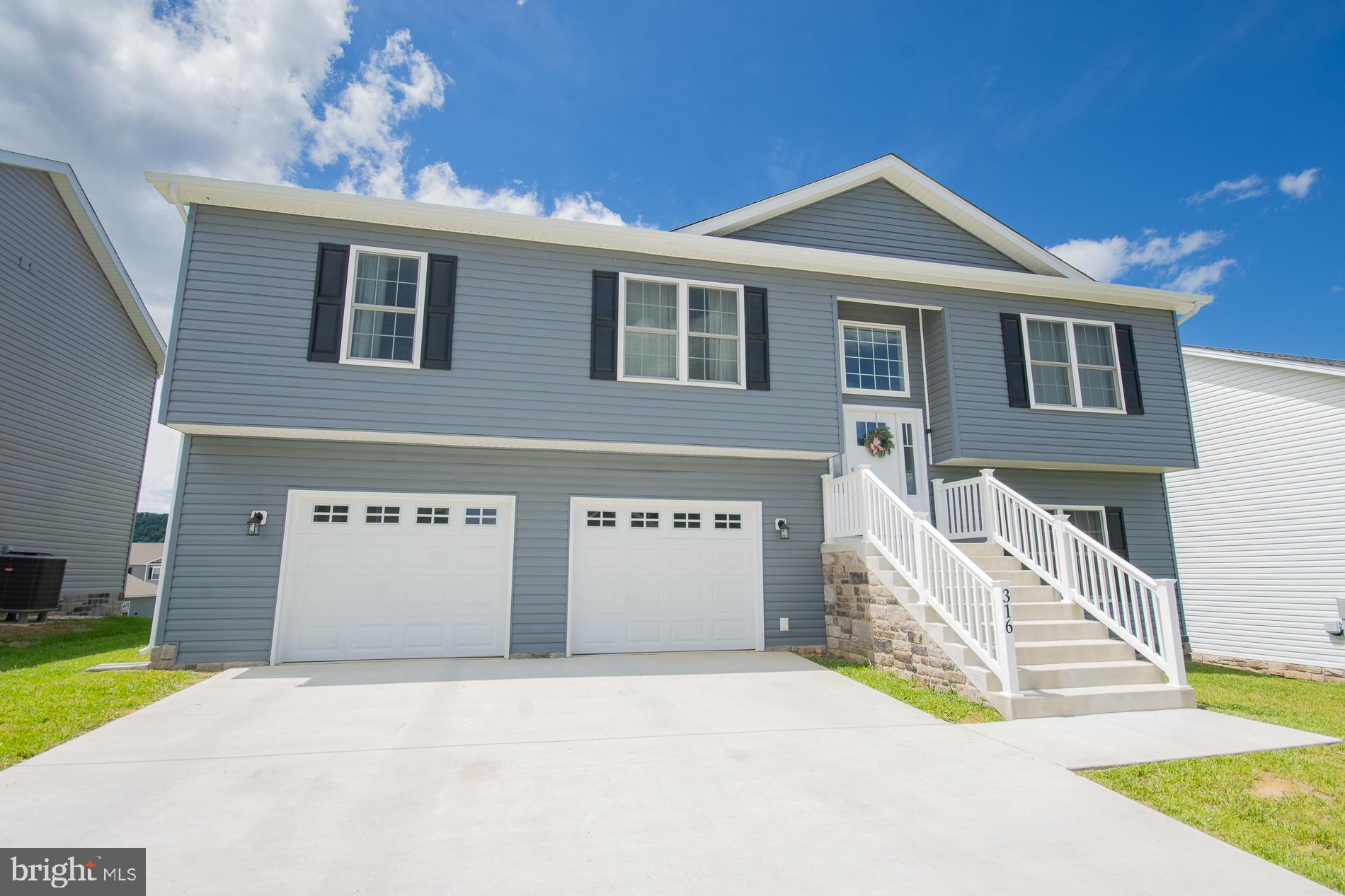 RED HILL - Residential