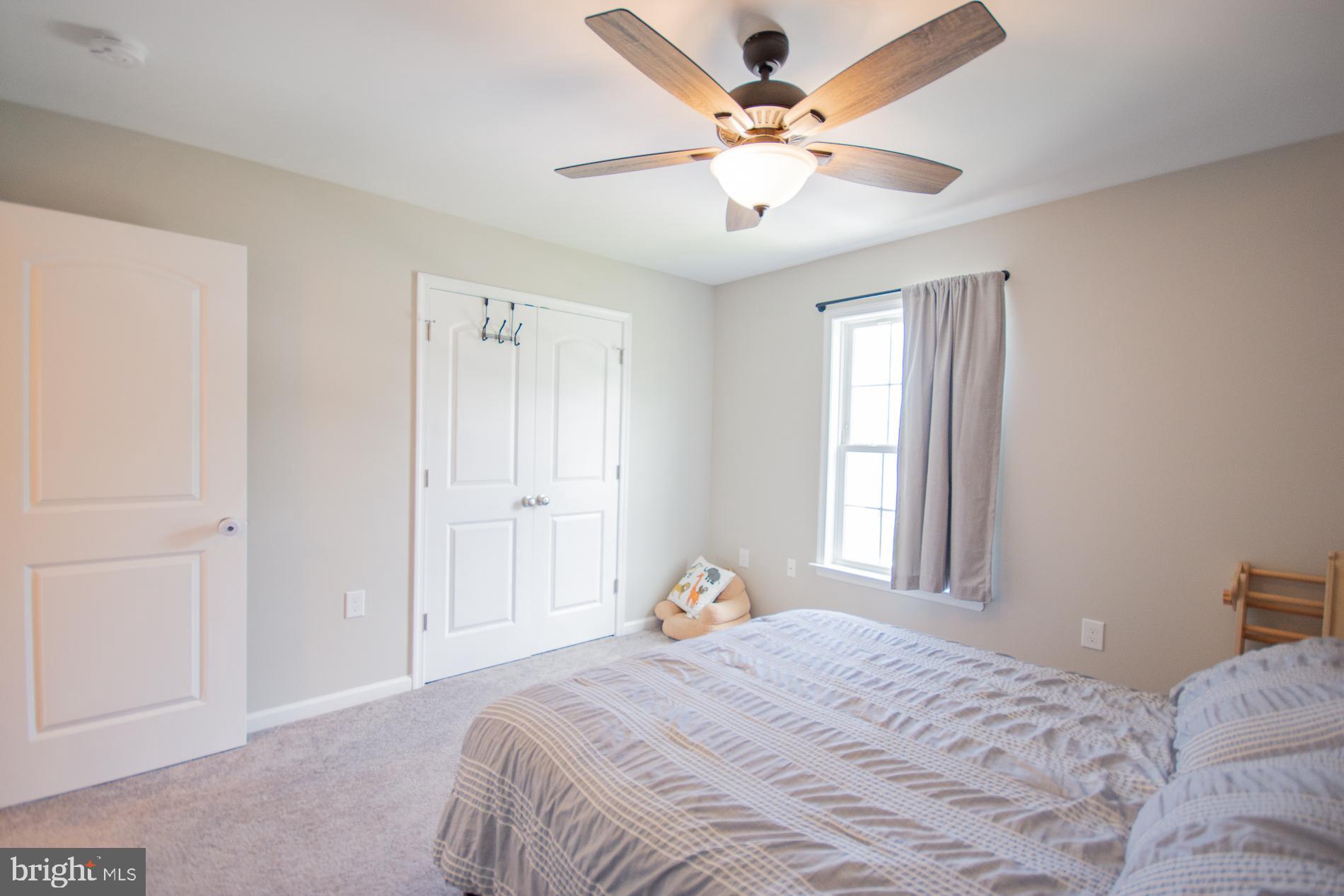 RED HILL - Residential