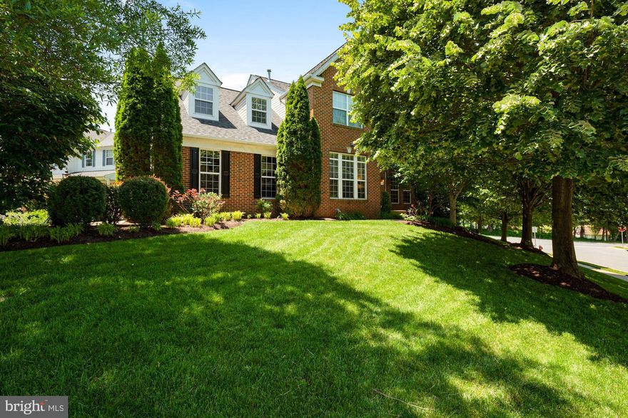 Stunning 5 Bedroom/3.5 Bathroom Colonial home in sought-after Locust Grove! Expansive rooms throughout! Large eat-in gourmet kitchen, separate dining room, and a warm and inviting family room! Added trims and woodworking brings another layer of craftsmanship to the home.  Fantastic finished lower level with ample space for a recreation room and/or second family room. Two recent upgrades include a new roof in October 2019 & a new garage door in October 2021. Enjoy all the charm of Purcellville - Close to Emerick Elementary School, Loudoun Valley Community Center, Blue Ridge Middle School, Fireman's Field, Franklin Park, W&OD trail, wineries, breweries, shops, groceries and much, much more!