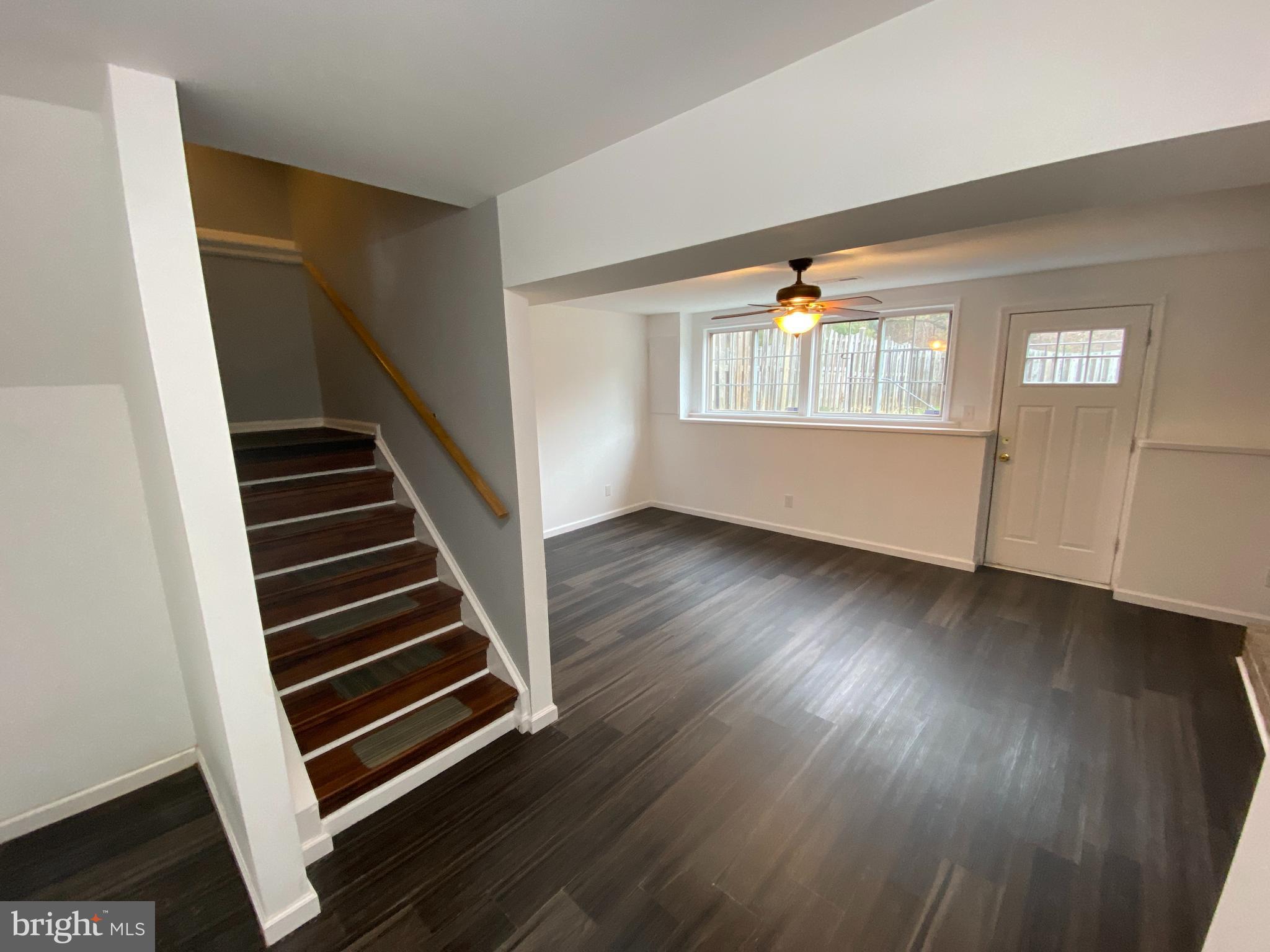 HOLLYMEAD - Residential Lease